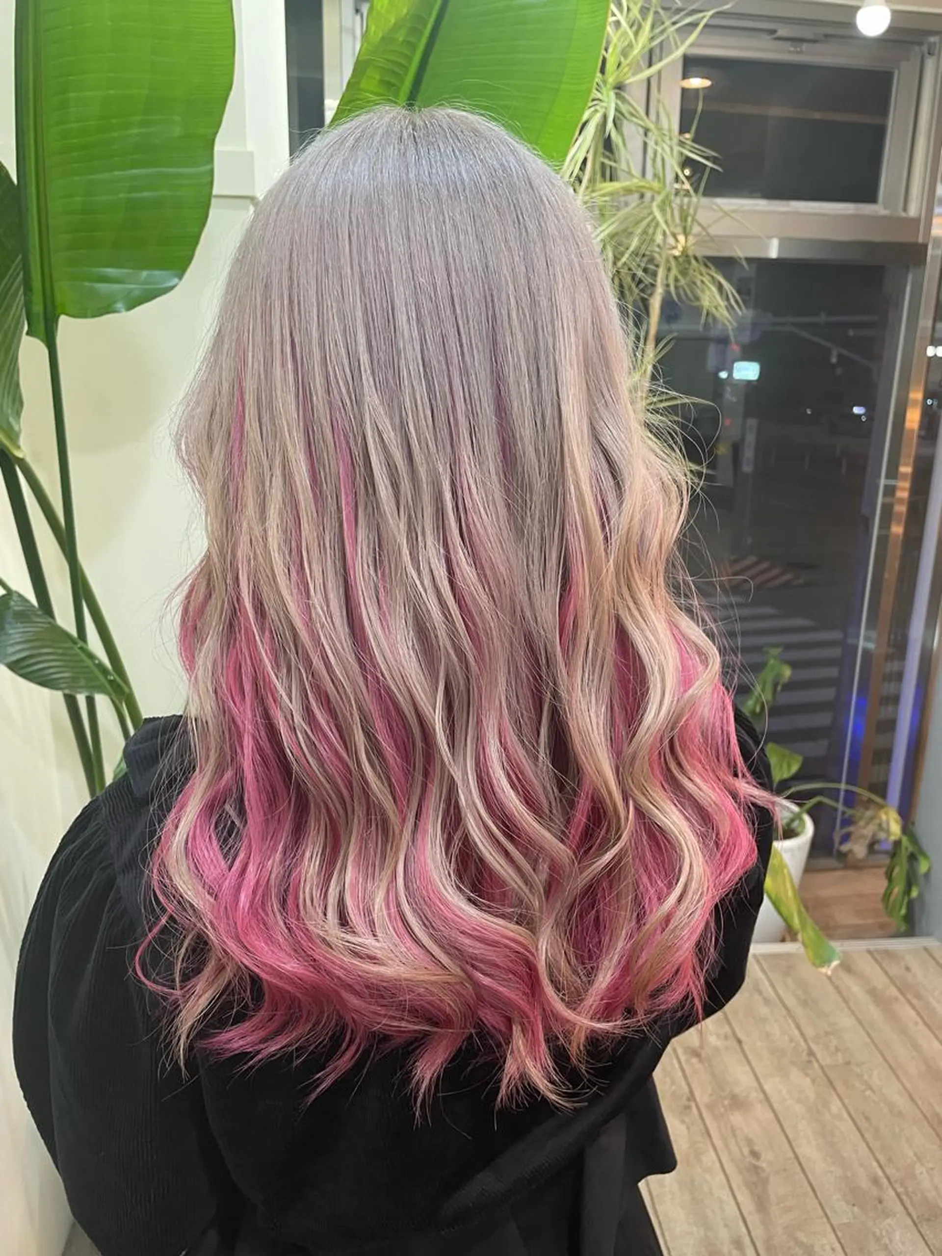 ロング カラー 編み込みエクステ プルエクステ シールエクステ バレイヤージュ ブリーチ カット ヘアカラー WEST OLAND加藤圭介のヘアスタイル