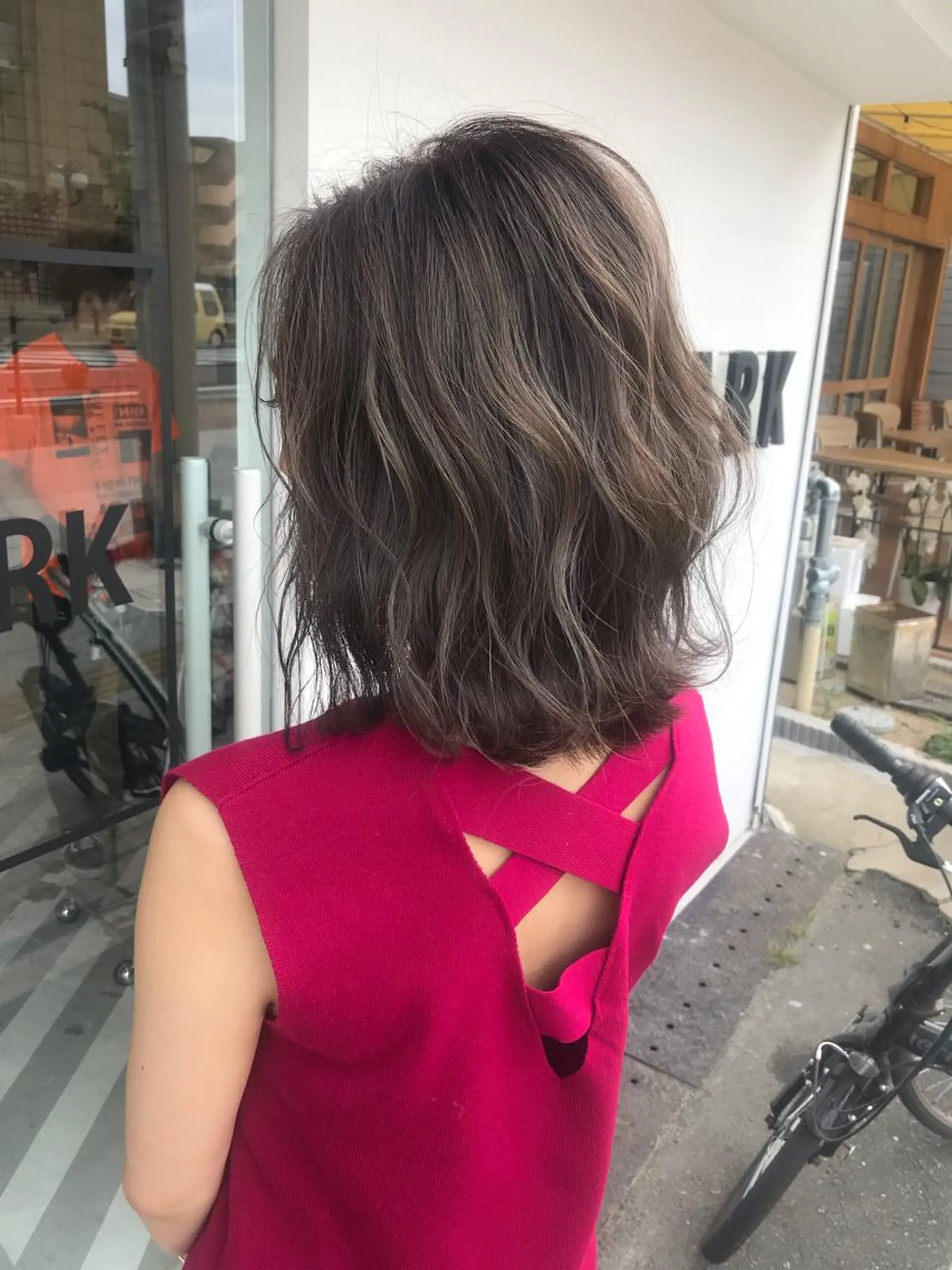 セミロング カラー ANBEL所属・ANBEL代表 西尾裕樹のヘアスタイル