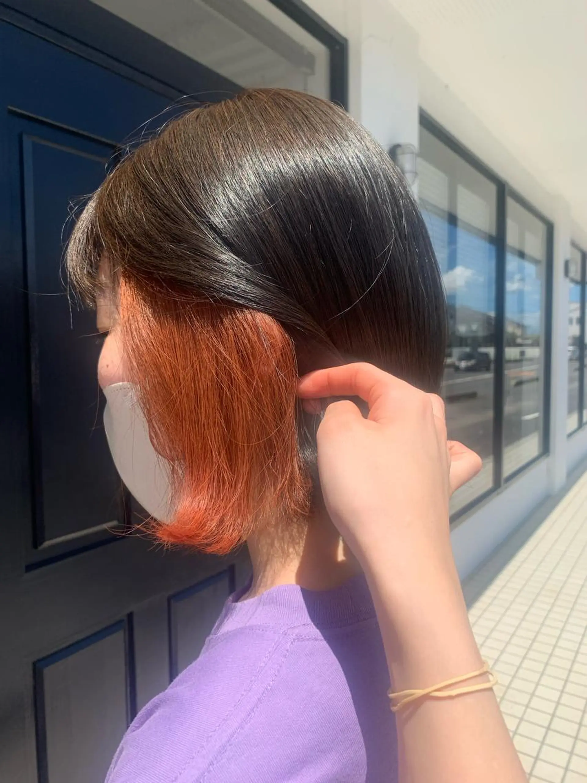 ショート カラー ブリーチ イヤリングカラー オレンジ ヘアカラー ハイトーン職人💗 松本輝美のヘアスタイル