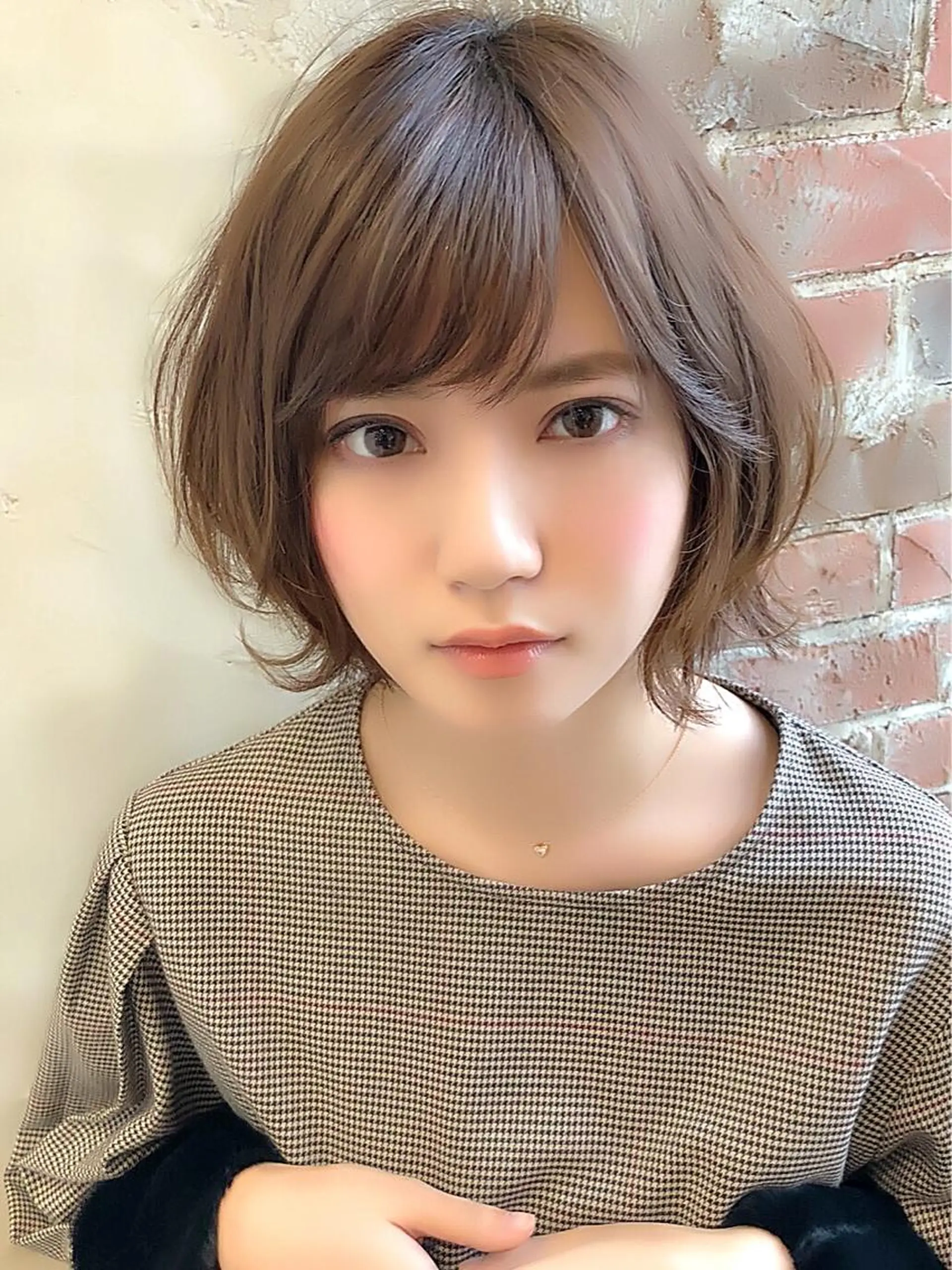 ショート カラー パーマ アッシュ ベージュカラー ショートヘア 小顔カット Soleria /ソレリア所属・メンズカットのプロ 田中慎一のヘアスタイル