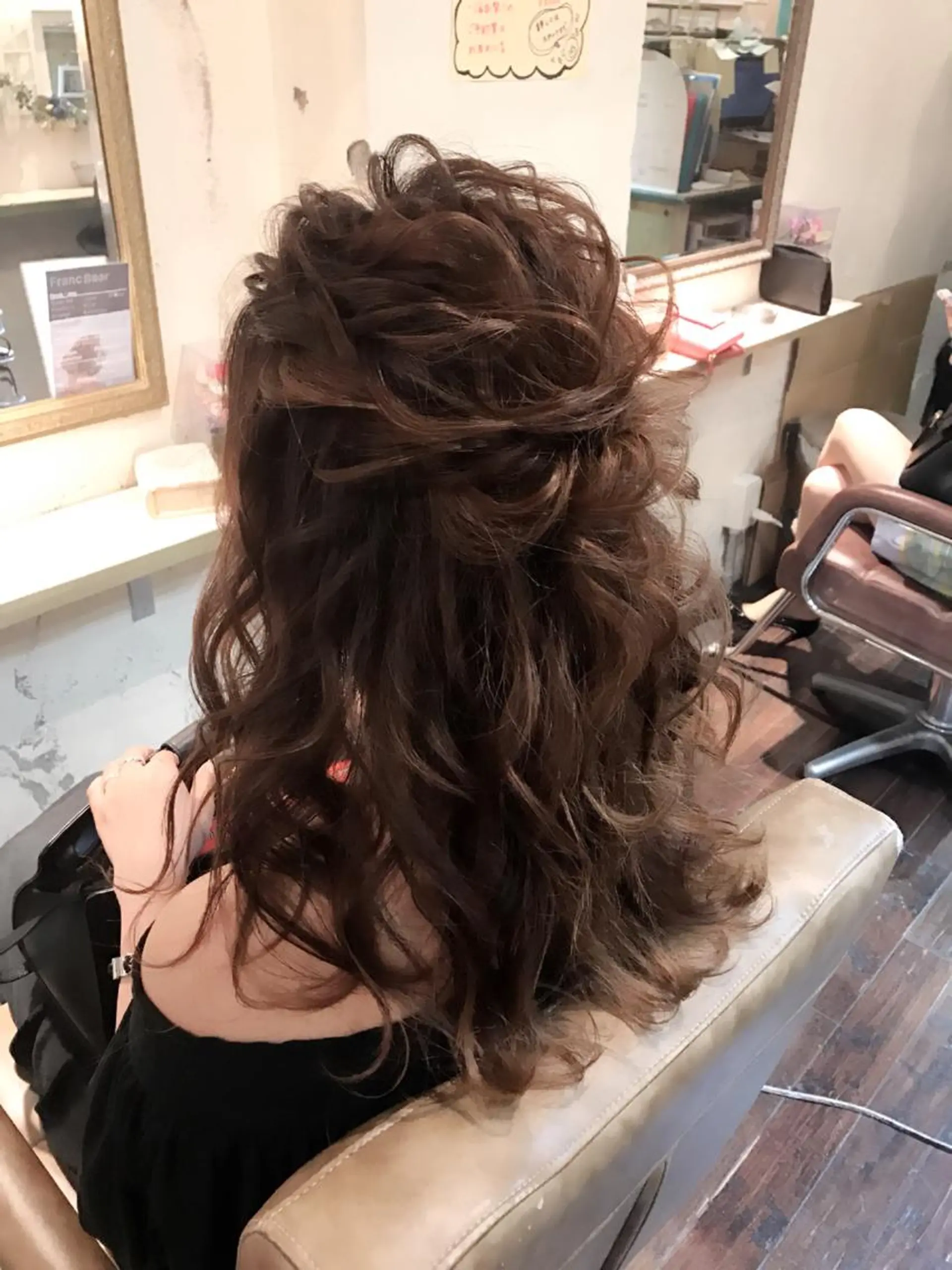 セミロング ヘアアレンジ 【カメレオン】 上村 祥子のヘアスタイル