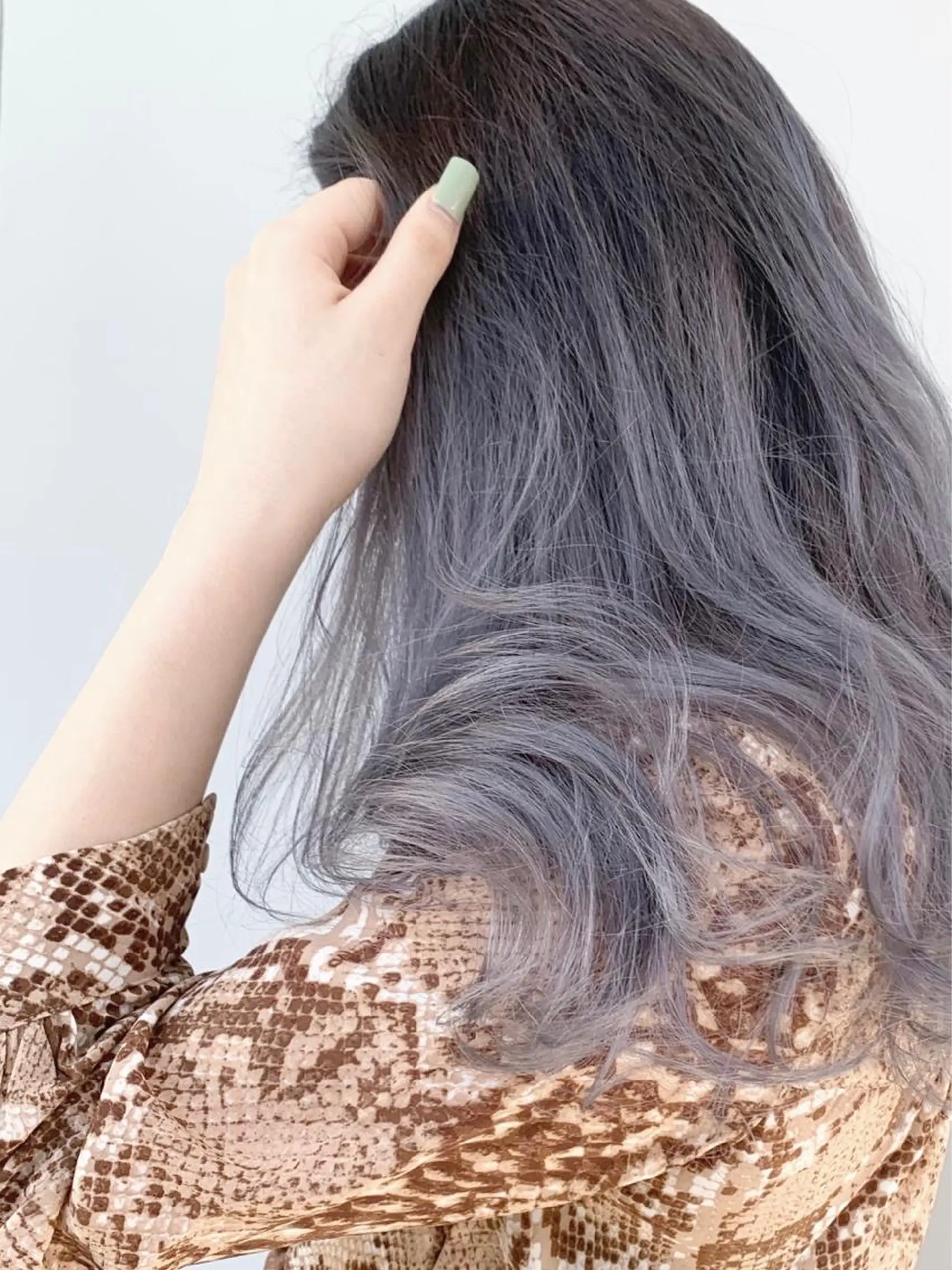 ロング もにか🌞原宿/渋谷 🌝ブリーチカラーのヘアスタイル