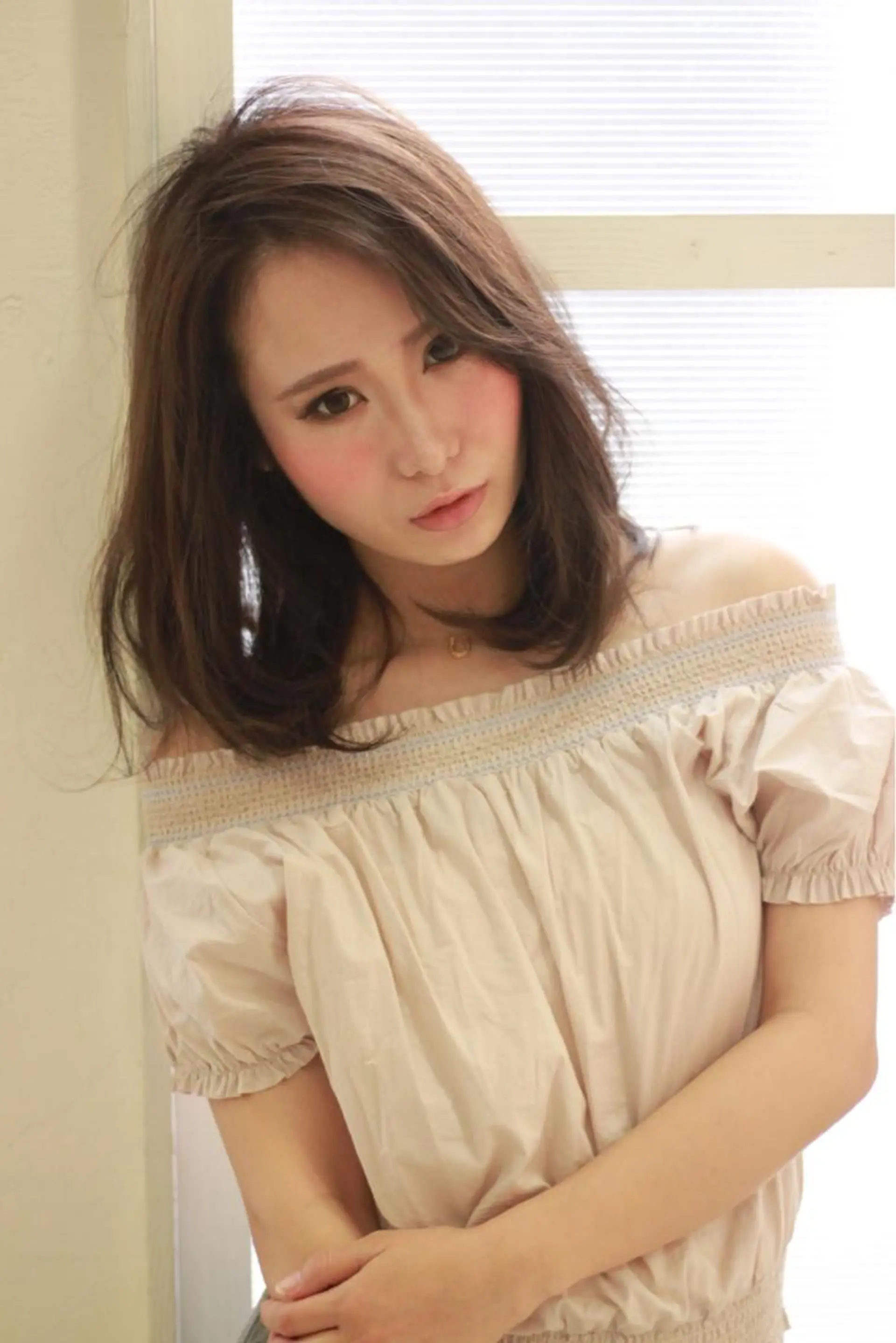 ミディアム カラー Baguz HAIRのヘアスタイル