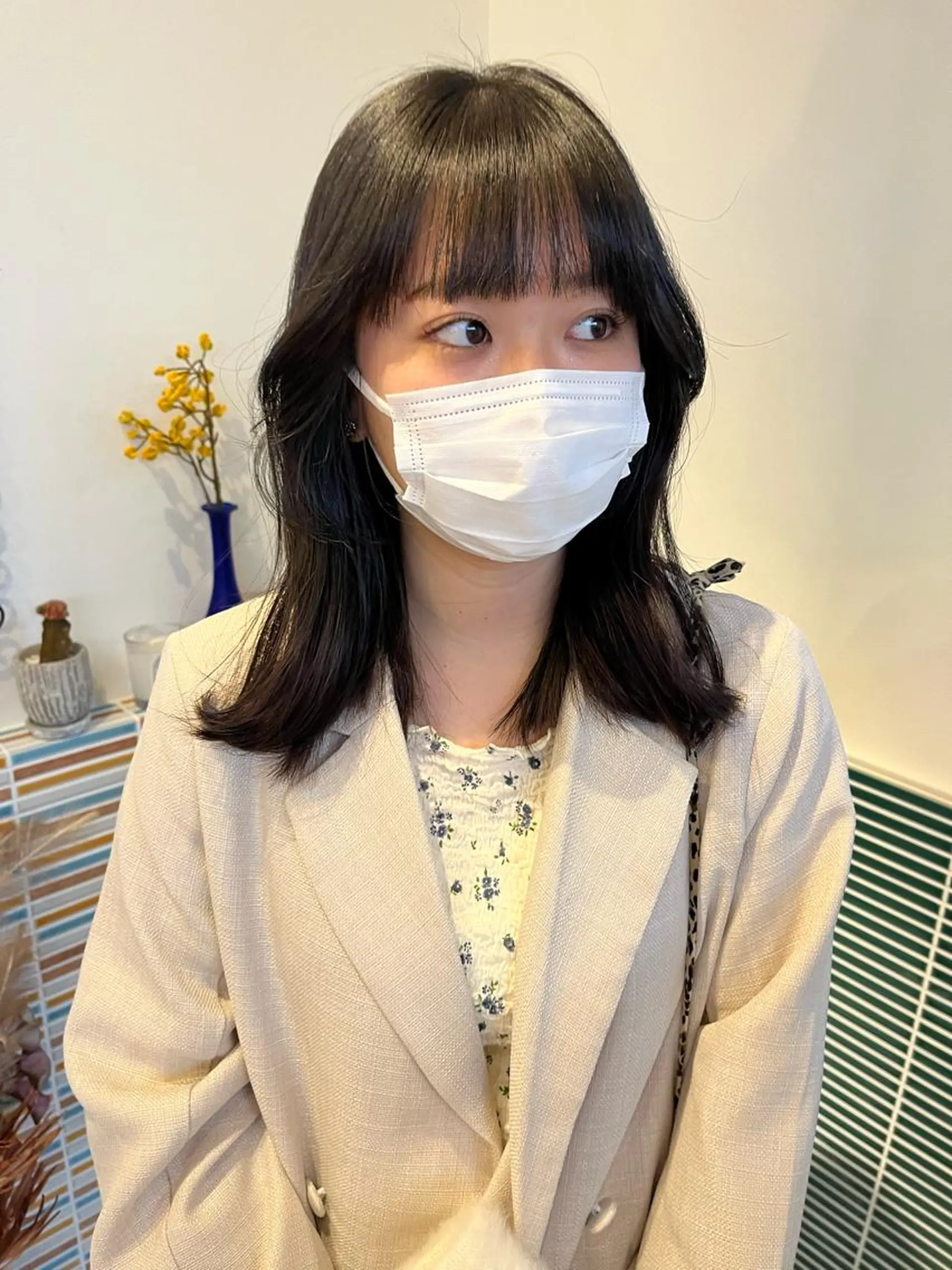 ミディアム カラー ブリーチ 韓国風カラー ブリーチなしカラー 韓国風ヘア カット ヘアカラー トリートメント 🩷ハイトーン透明感 レイヤー🩷ユリカのヘアスタイル