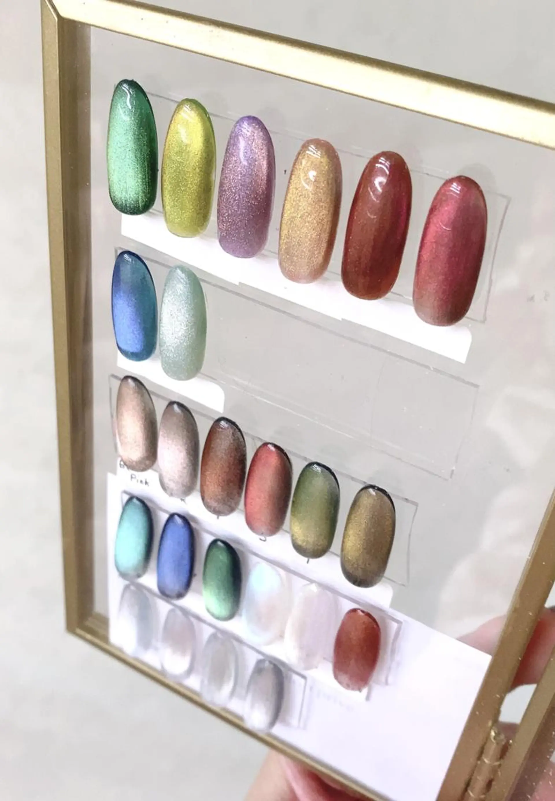 ネイル マグネットネイル ワンカラーネイル ハンドネイル yochi nailのネイルデザイン