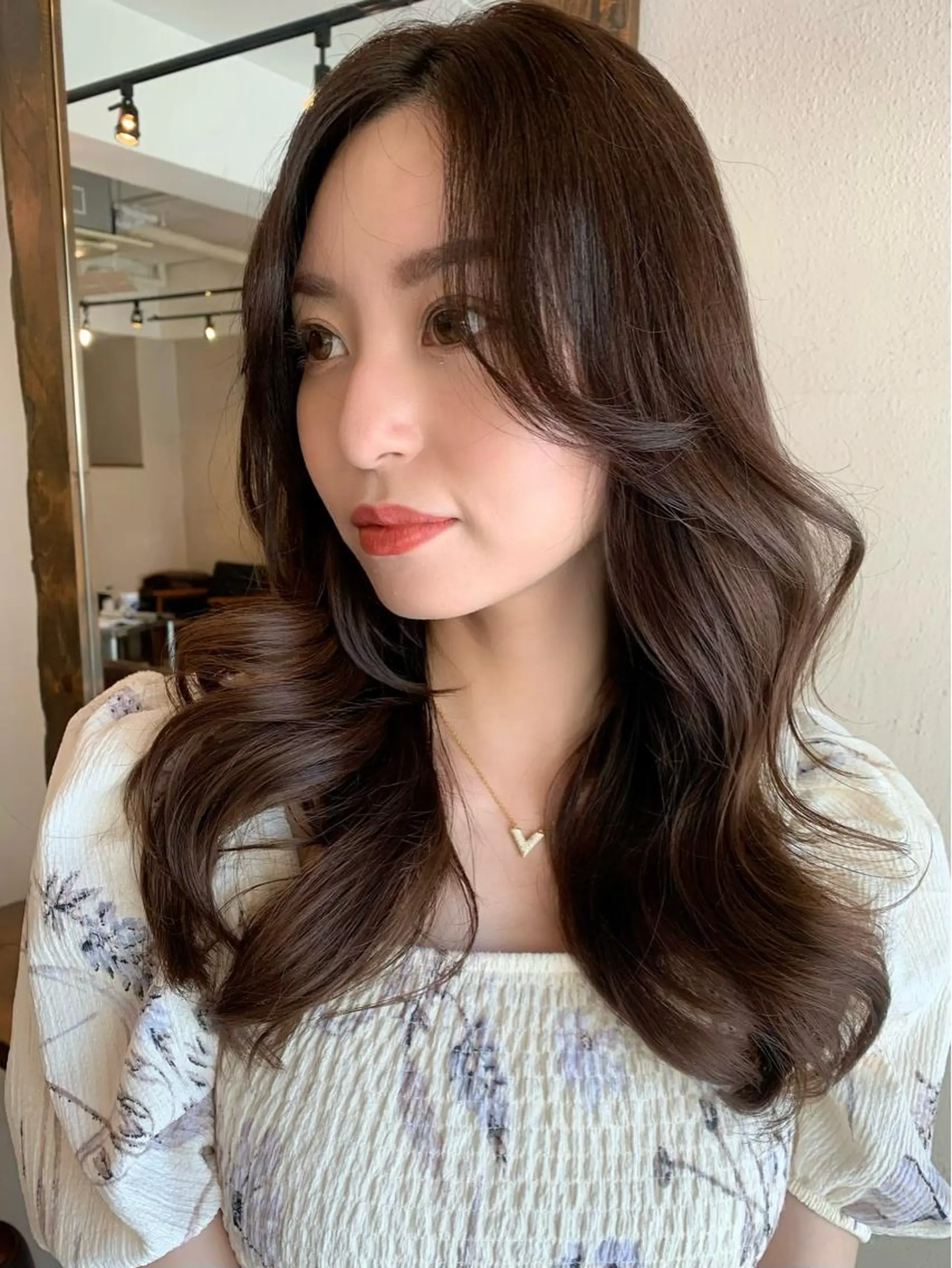 ロング カラー 透明感/オリーブ/ グレージュ/YUKAのヘアスタイル