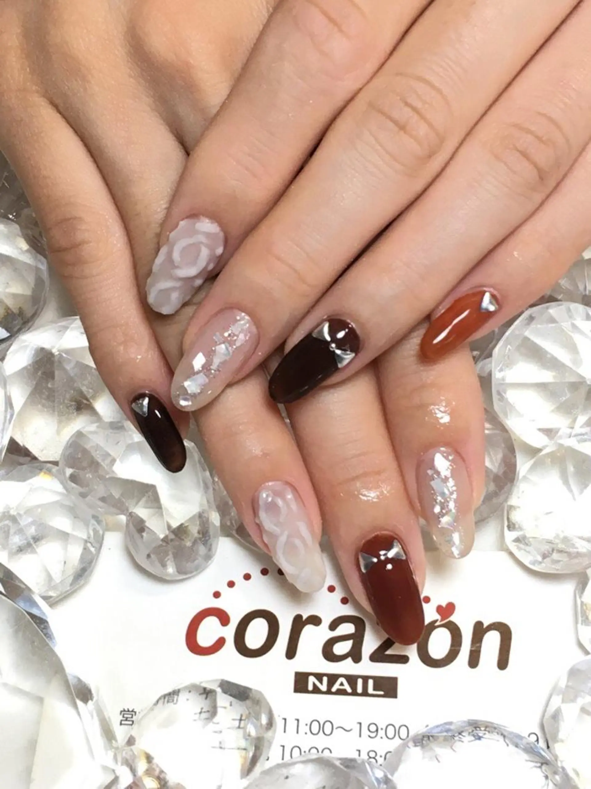 ネイル ブラウン corazon所属・ネイリスト aicoのネイルデザイン