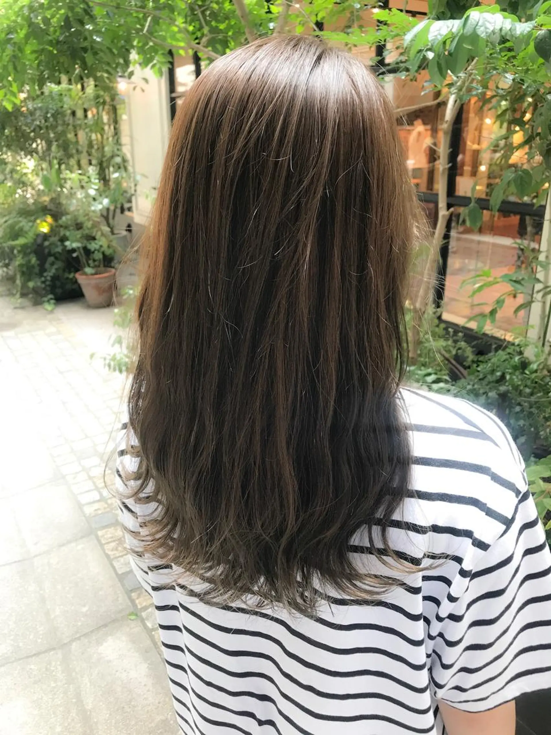 セミロング LOMA🇰🇷 銀座クボタのヘアスタイル