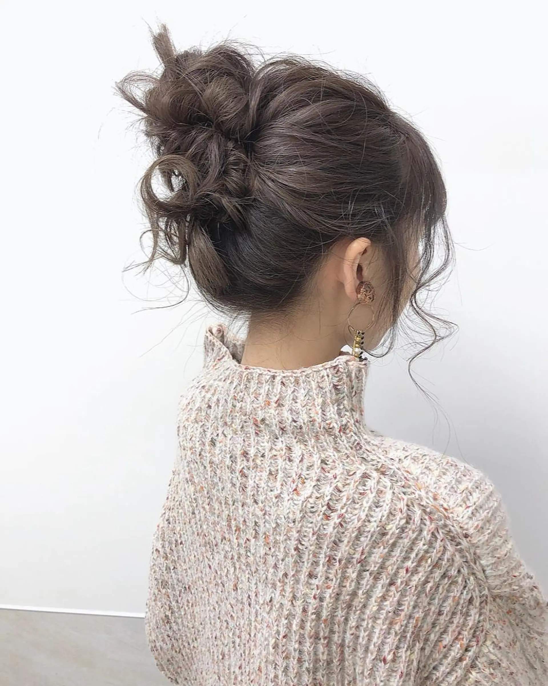 セミロング カラー ヘアアレンジ autre所属・大久保 ひでなりのヘアスタイル