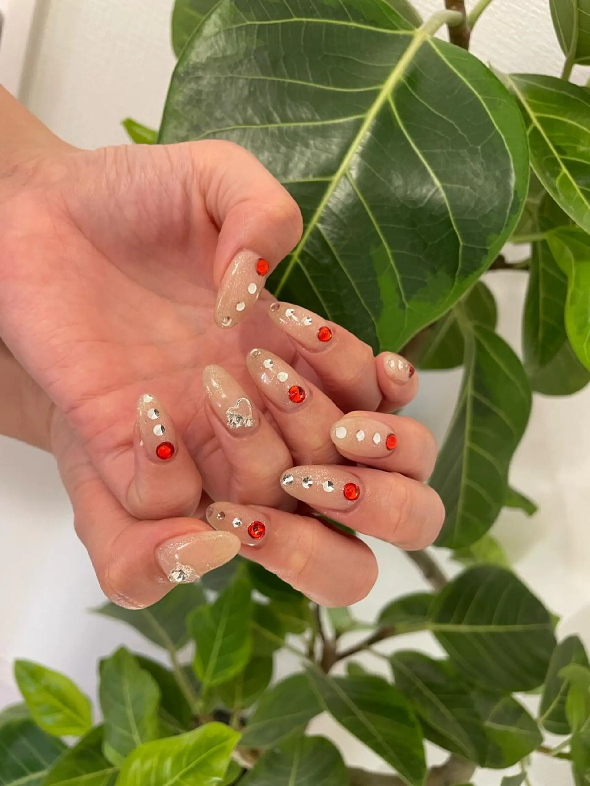 ネイル Ami 🦥のネイルデザイン