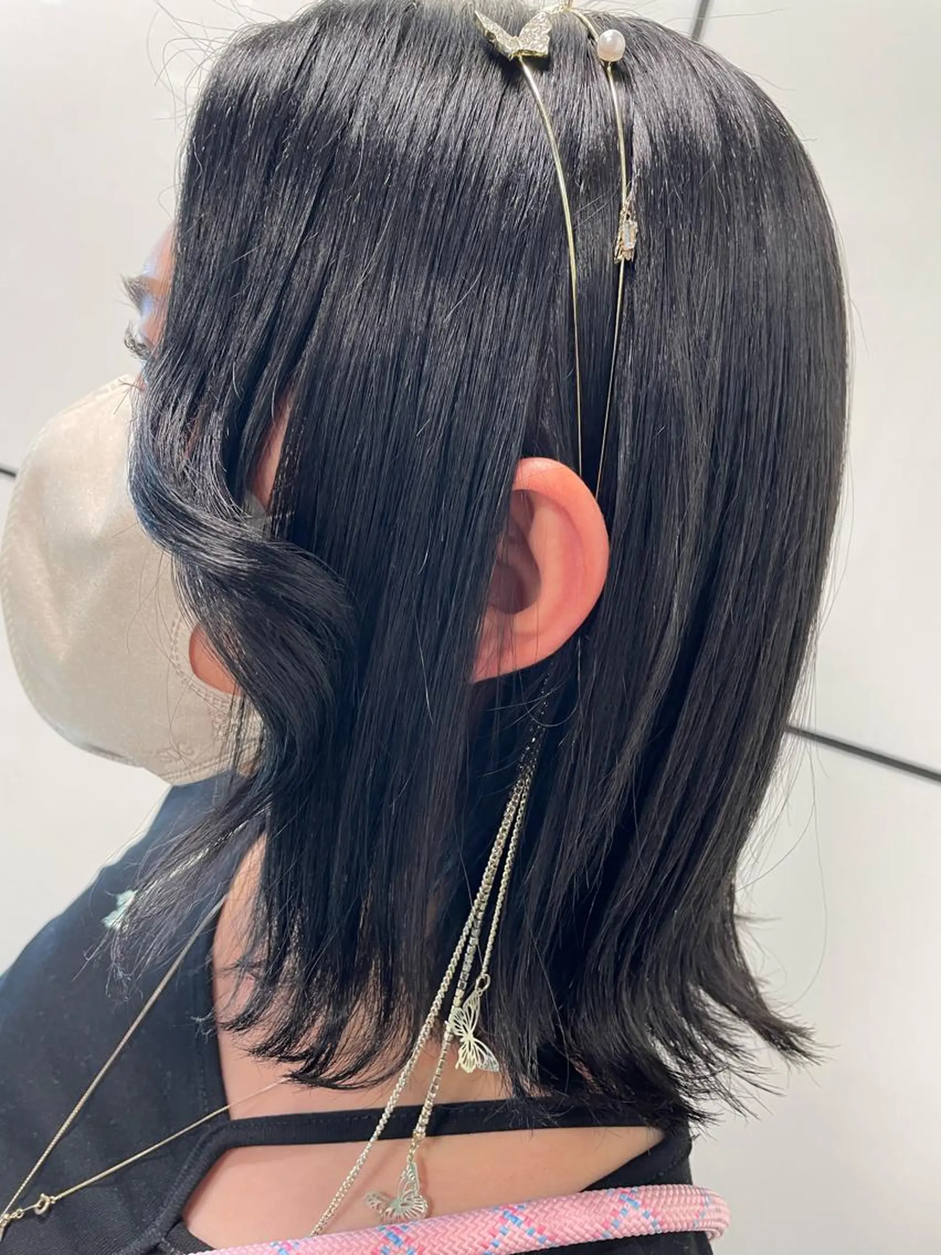 ショート カラー ブリーチ ケアブリーチ ダブルカラー イヤリングカラー ハイトーンカラー ‪るか/‪透明感 カラー/アレンジのヘアスタイル