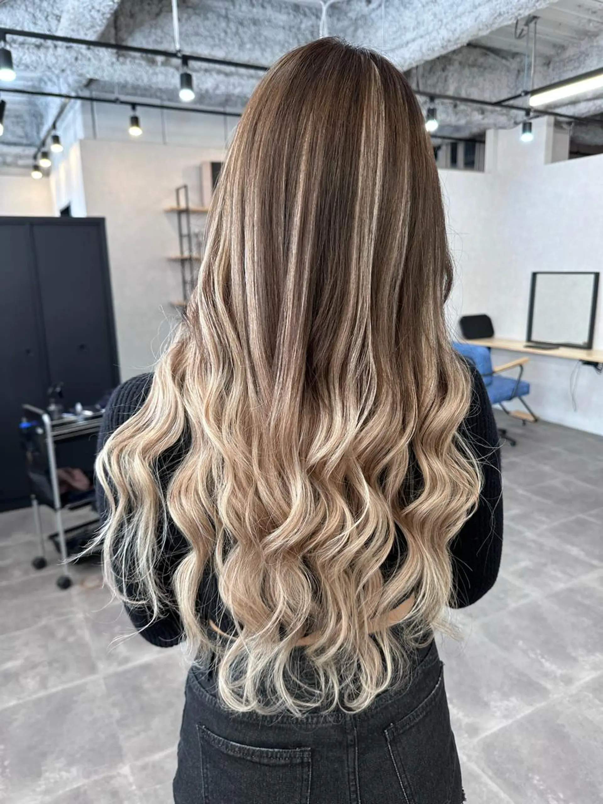 ロング エクステ Aika 🖤のヘアスタイル