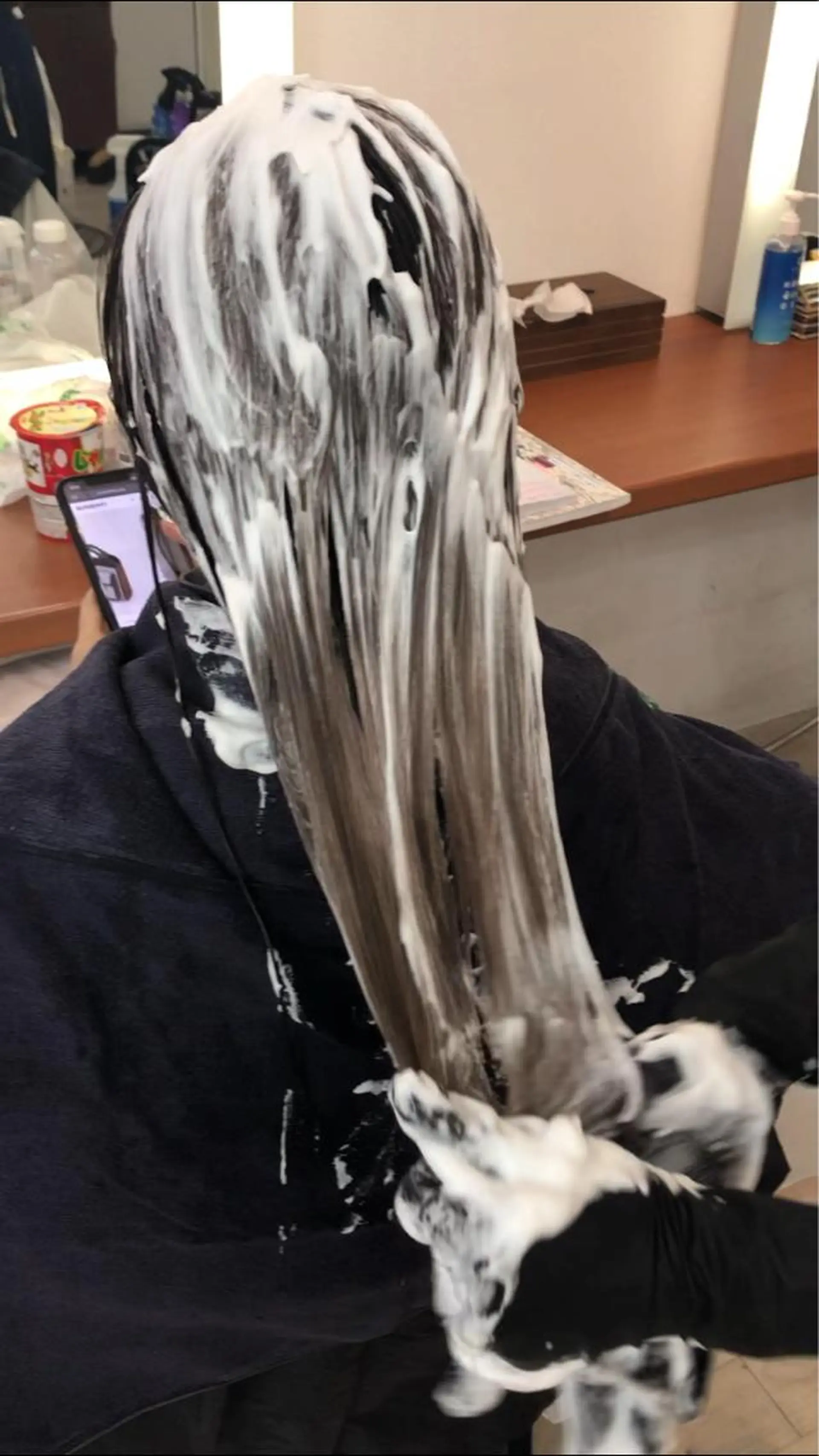 ロング カット ヘアカラー トリートメント ヘアセット Aujua ソムリエ 勝又舞夏のヘアスタイル