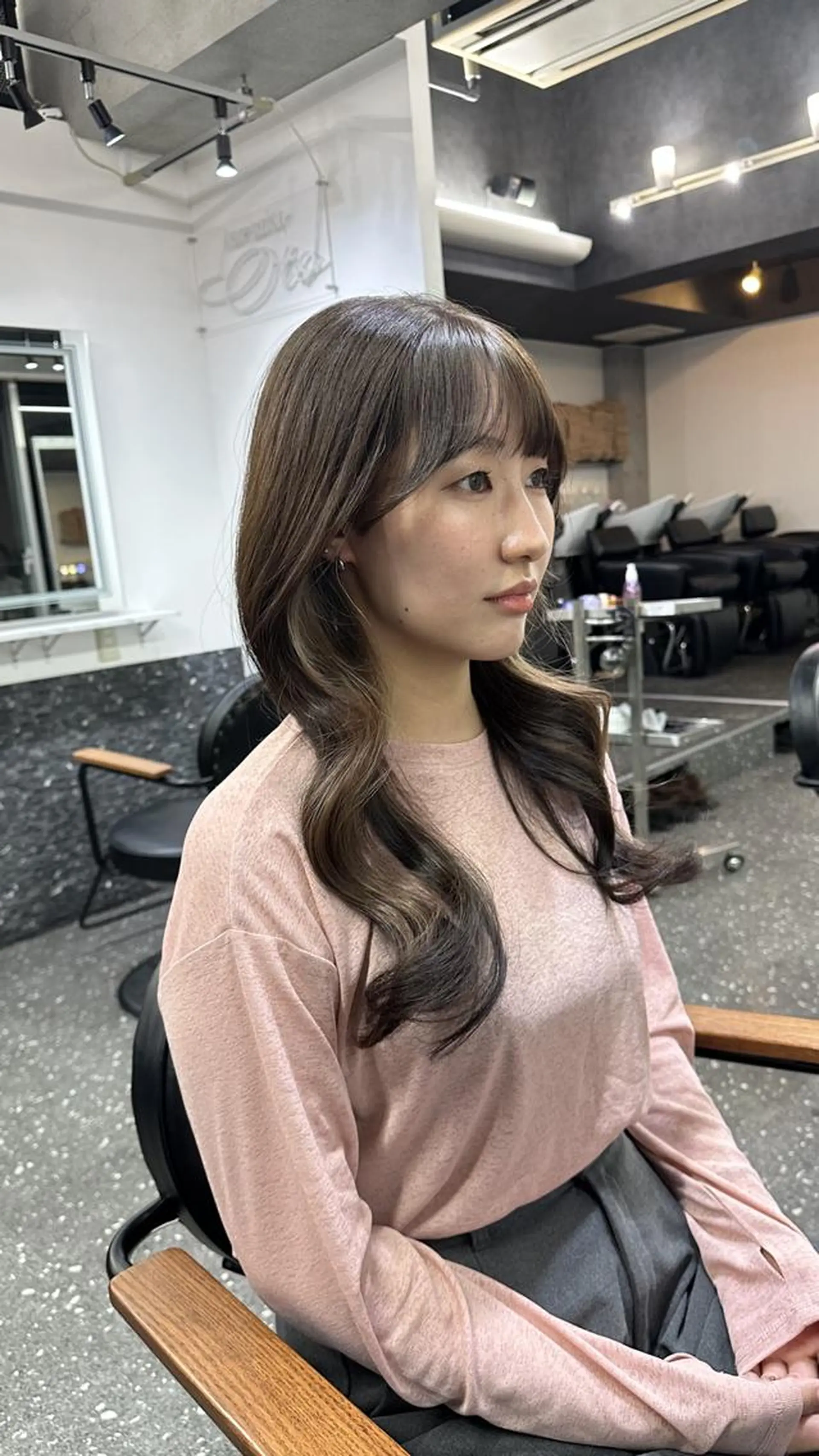 ロング カラー 韓国レイヤーカット要 暗透カラー📓吉祥寺のヘアスタイル