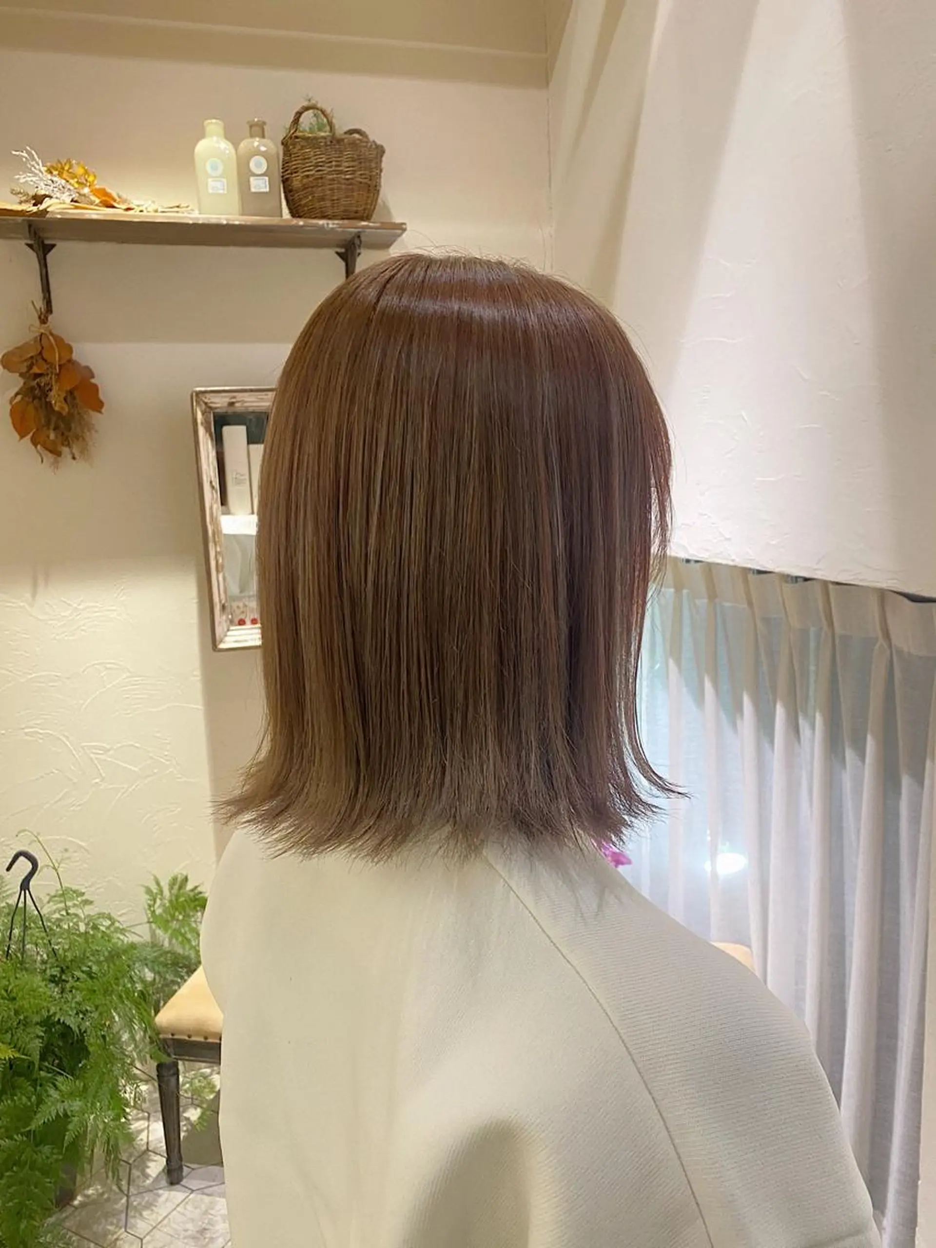 セミロング 艶髪/艶カラー/縮毛 /   タキダのヘアスタイル