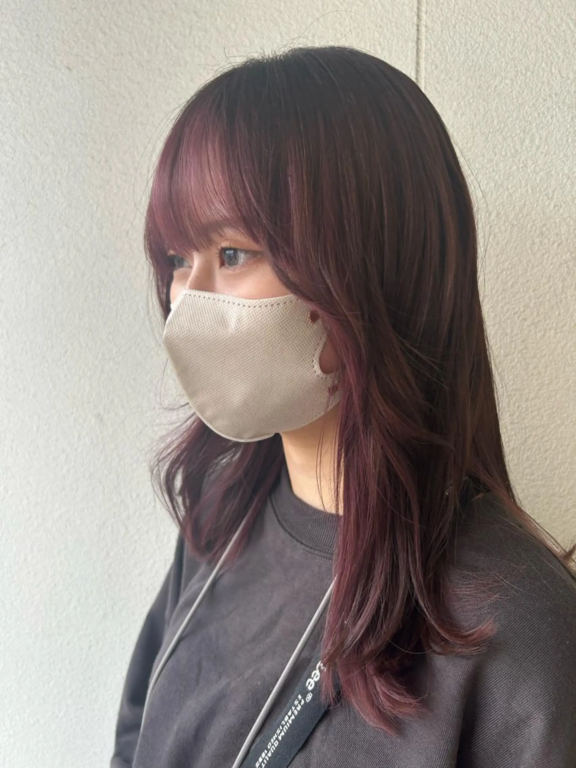 セミロング 中本 日葵梨のヘアスタイル