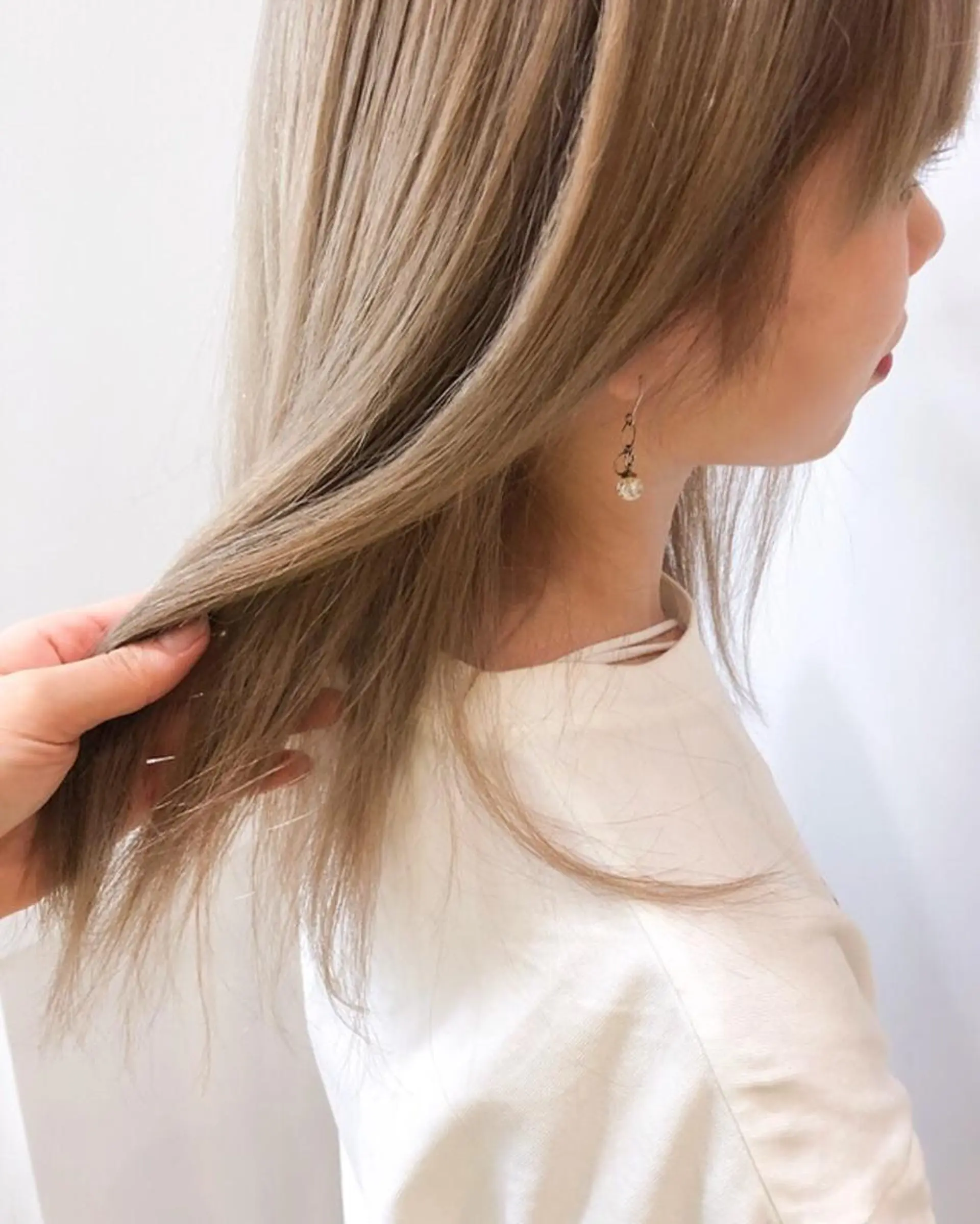 ロング カラー HOLON池袋所属・ウルフカット ハッシュカット/七海のヘアスタイル