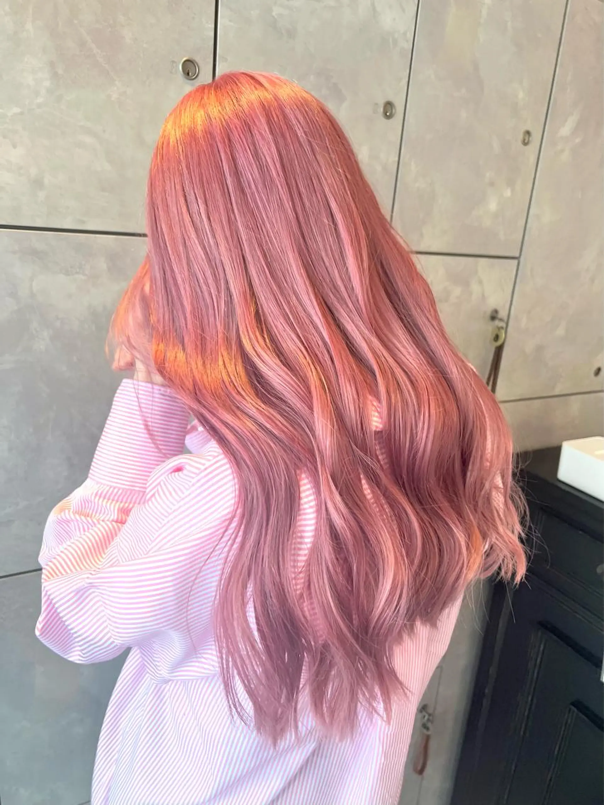 セミロング カラー ヘアアレンジ ネイル ヘアカラー トリートメント ヘアセット 🌈インナーカラー ‘ショウマ’🌈のヘアスタイル