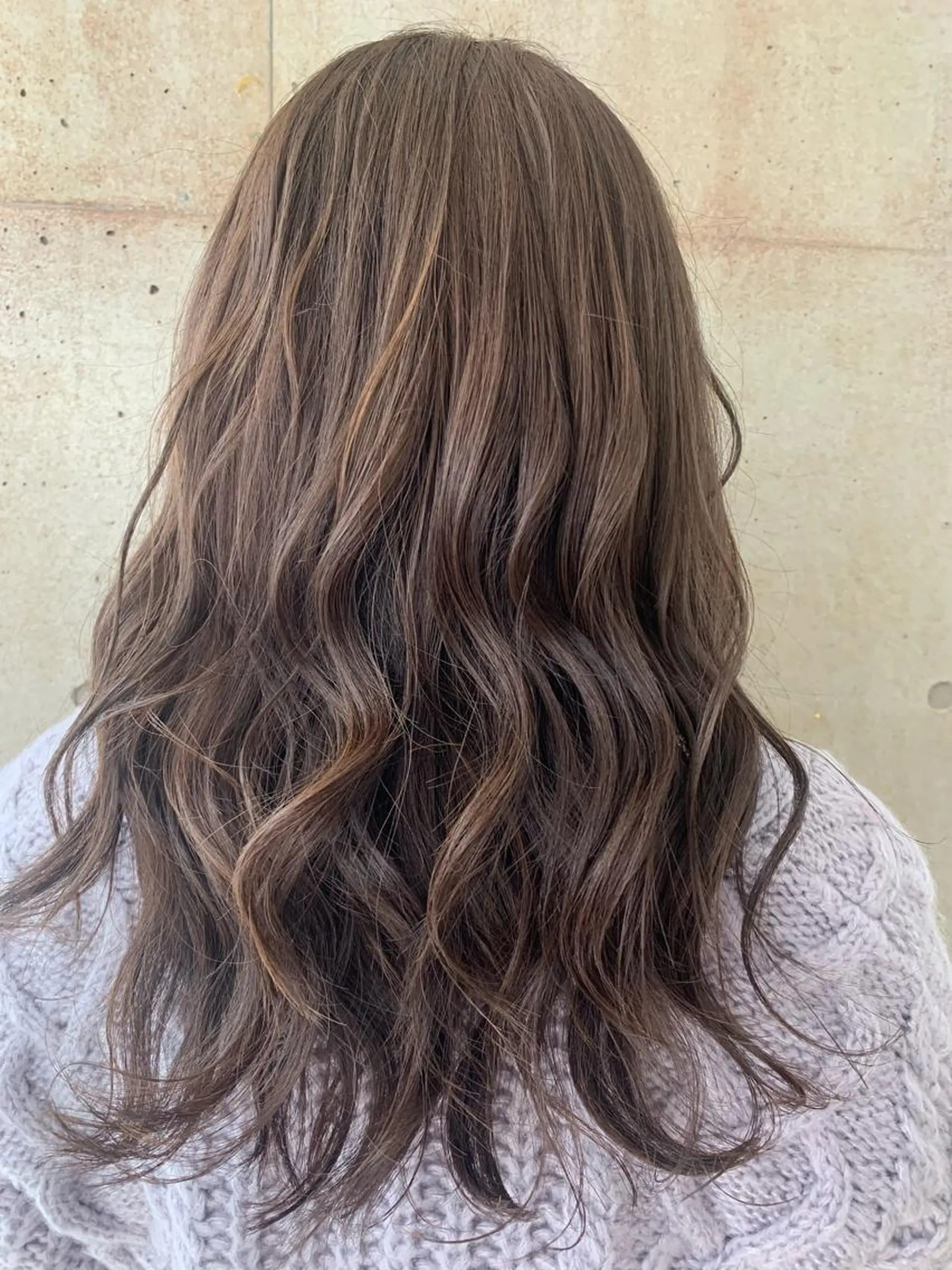 ロング カット ヘアカラー トリートメント ヘッドスパ 近 紗理奈のヘアスタイル