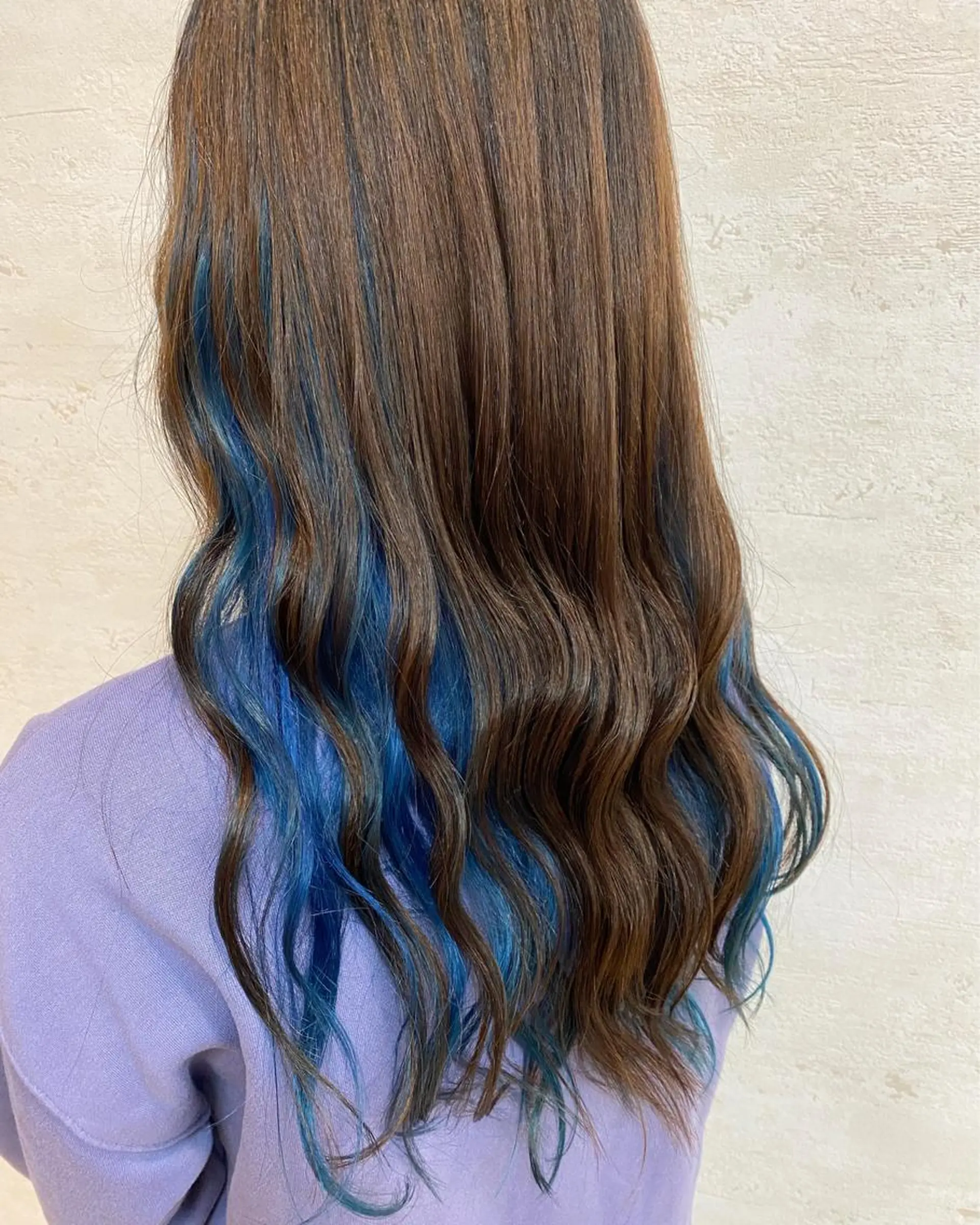 ロング カラー ブリーチ ブルーカラー インナーカラー Angelica／ WAKOのヘアスタイル