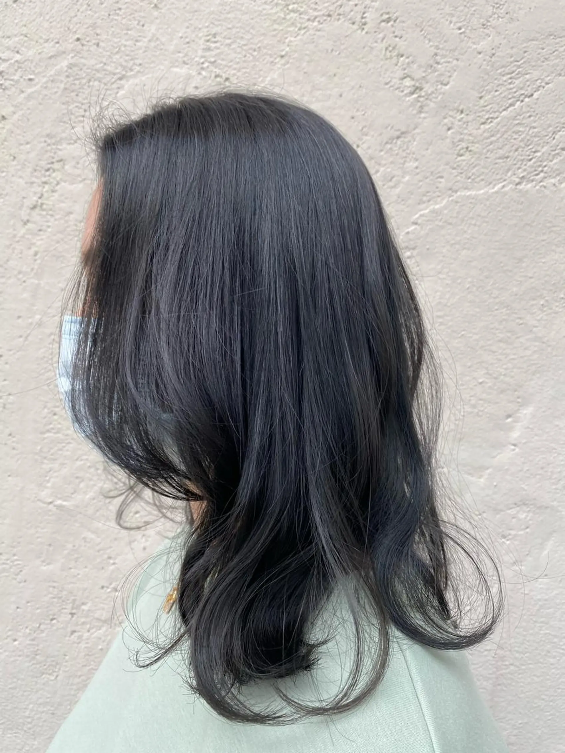 ミディアム STRAAL所属・M. YURIのヘアスタイル