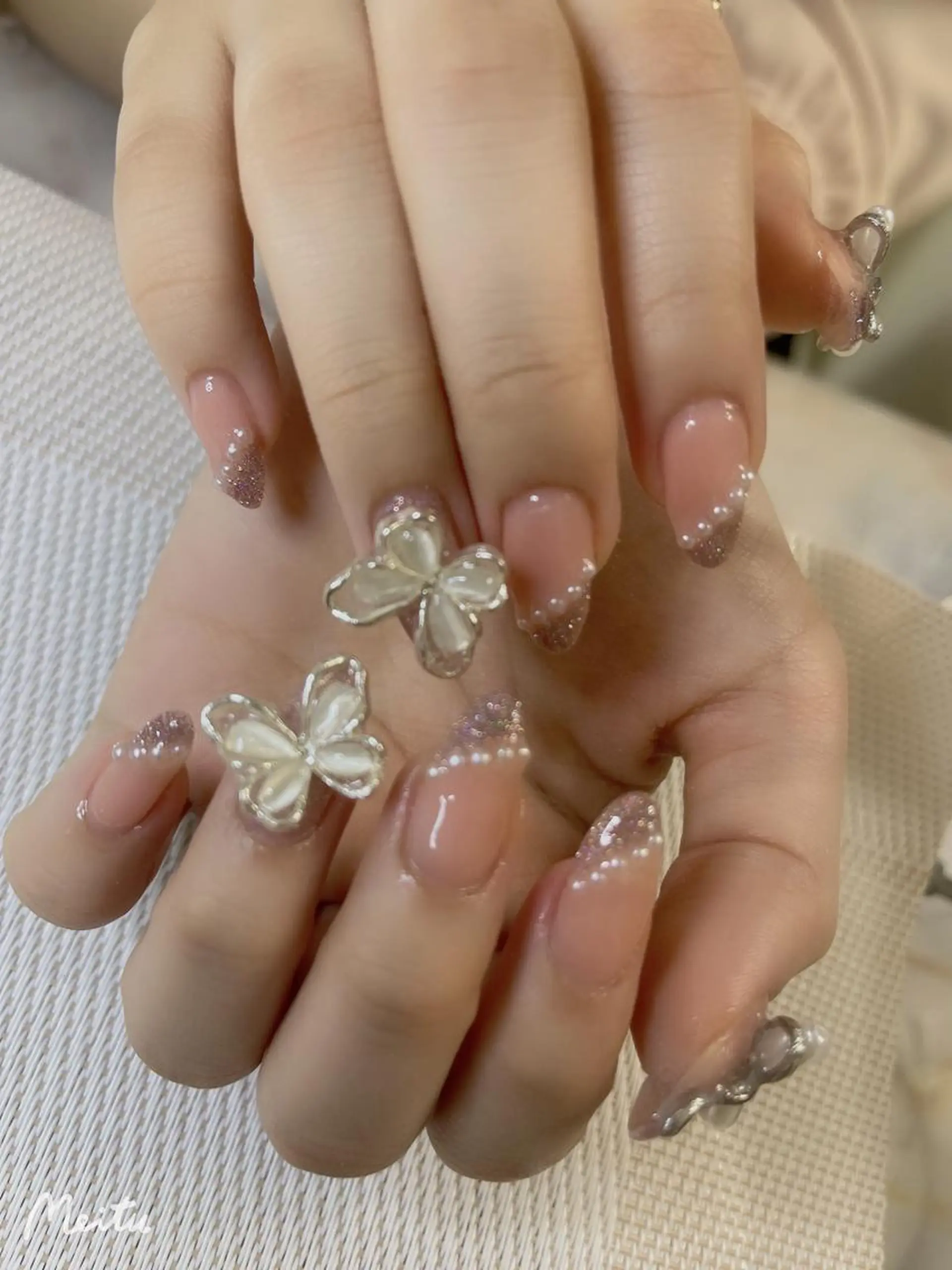 ネイル 菲菲ネイルサロン所属・FF フィフィネイルサロンのネイルデザイン