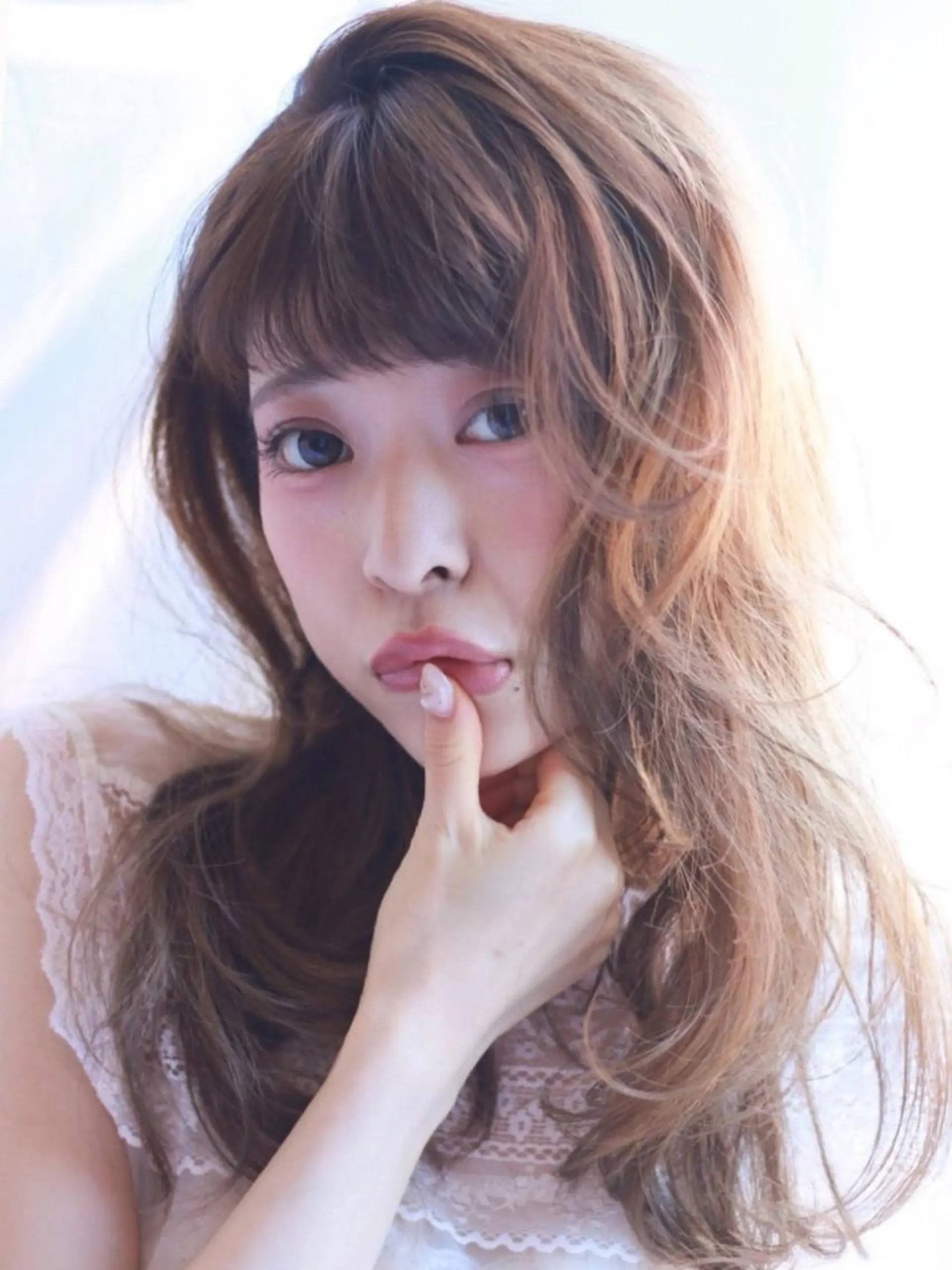 ミディアム カット ヘアカラー トリートメント ハイトーンデザイン カラー特化🌟木下のヘアスタイル