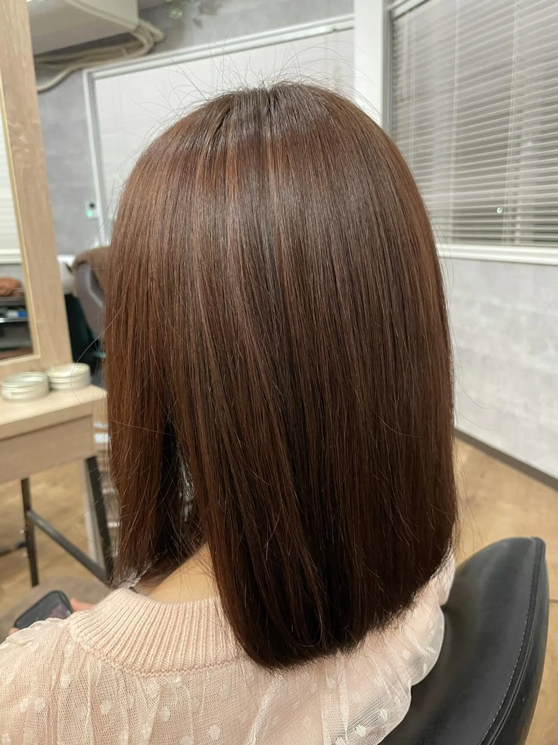 ミディアム SALOWIN心斎橋Suite店所属・洗っても取れない 髪質改善|OJIROのヘアスタイル