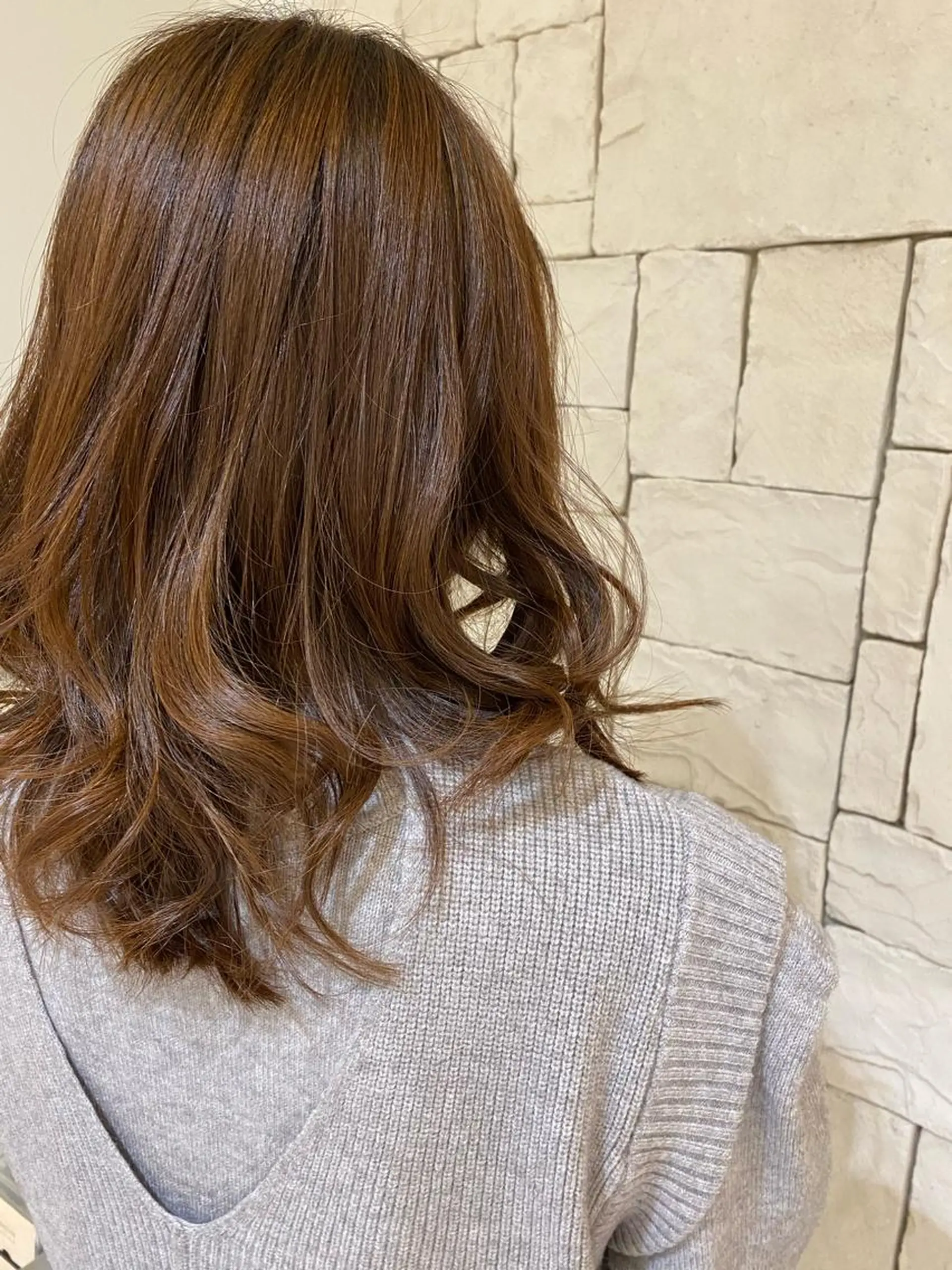 セミロング vaselines hair and more所属・大久保 奈美のヘアスタイル