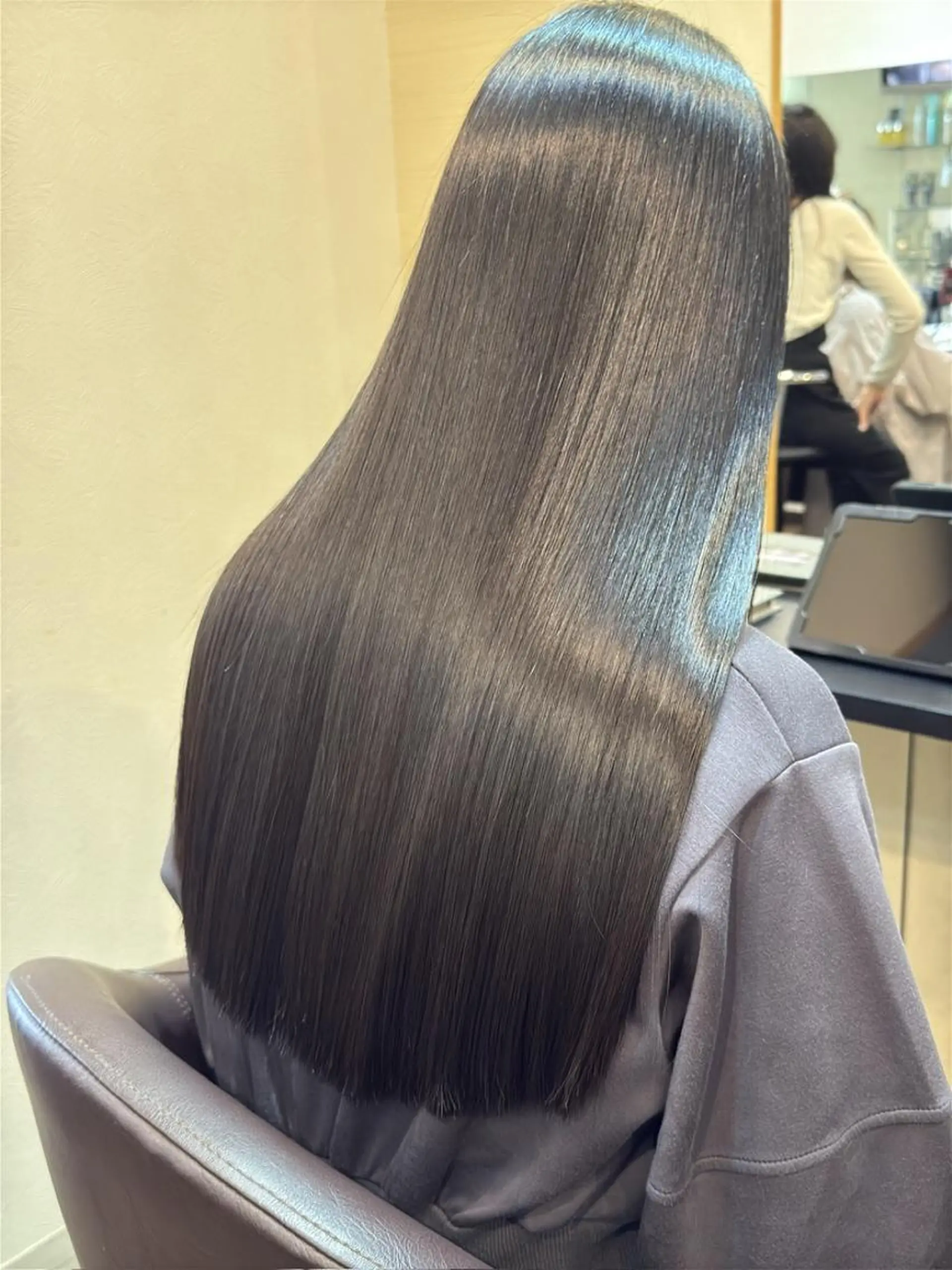 ロング 縮毛矯正 トリートメント 作田 洋介のヘアスタイル