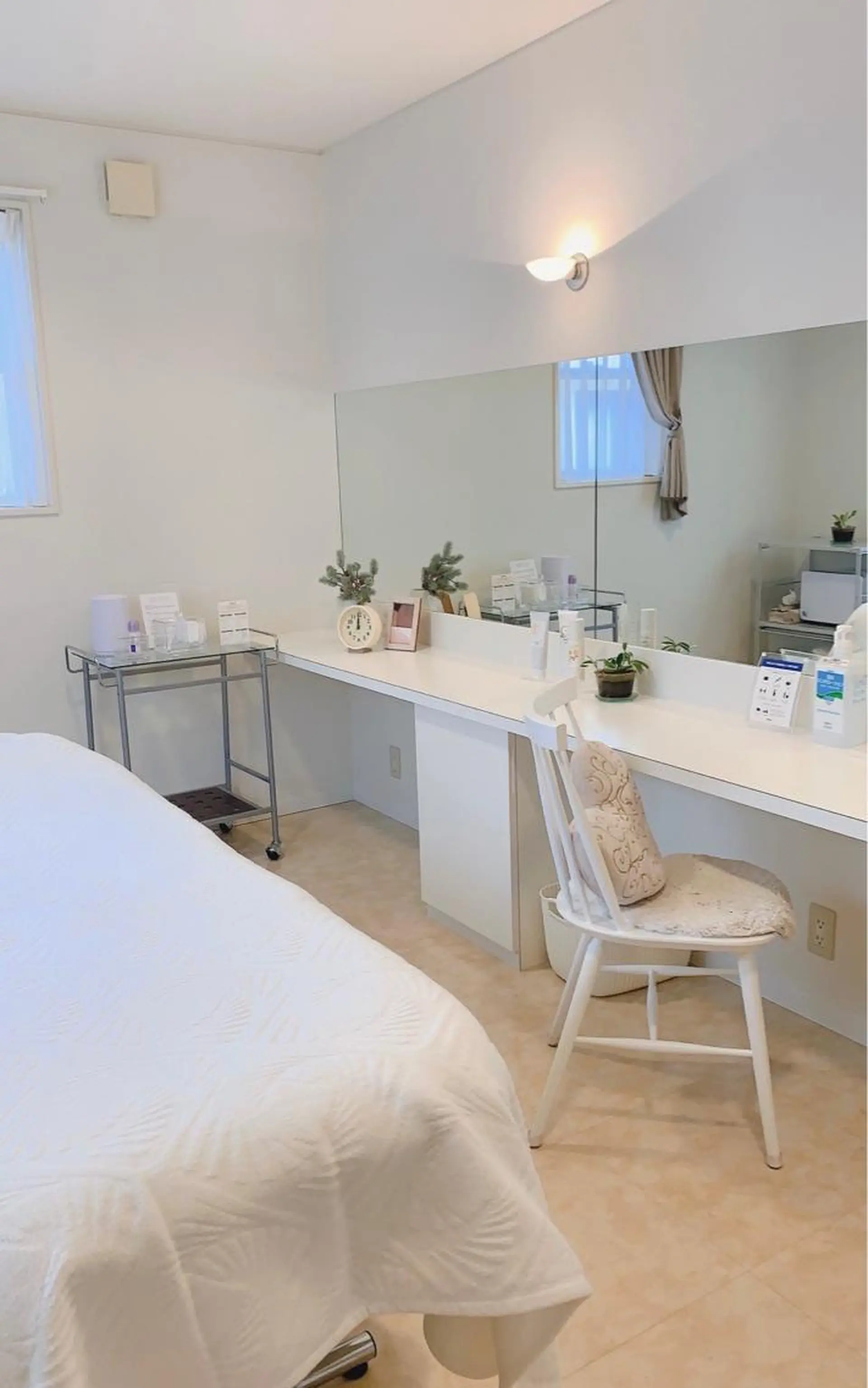 POLA La.saras所属・La.saras （ﾗ.ｻﾗｽ）のエステ・リラクイメージ