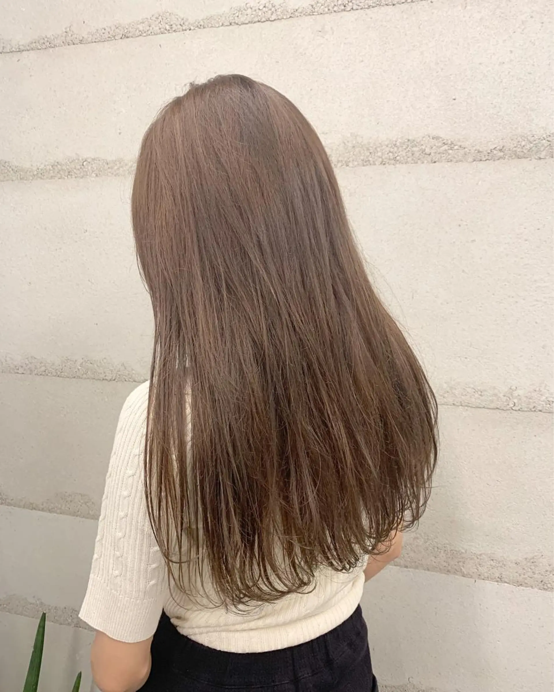 カラー 透明感/オリーブ/ グレージュ/YUKAのヘアスタイル