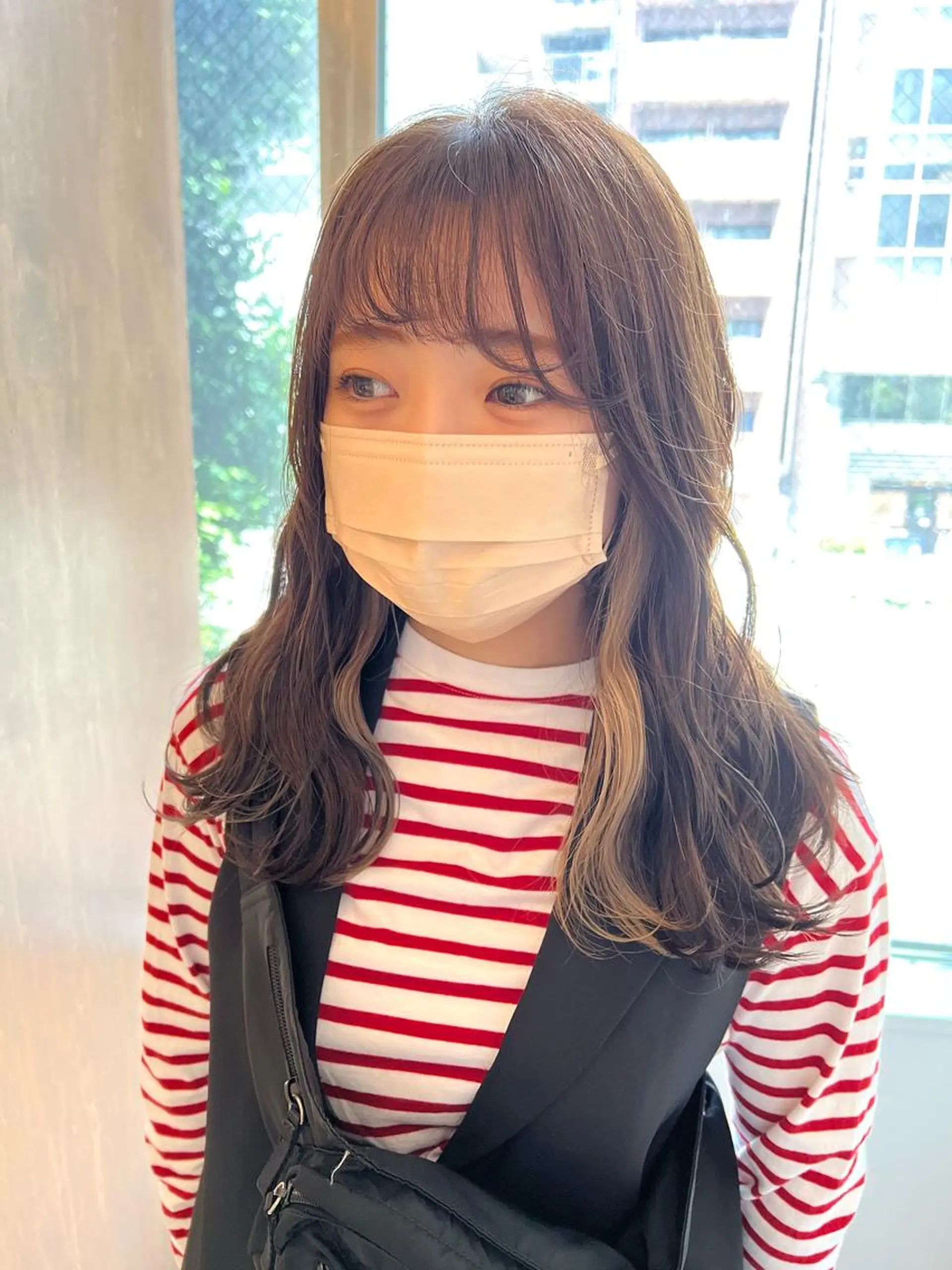 セミロング 切りっぱなしボブ オレンジブラウン ピンクブラウン ボブ サイドバング レイヤーカット/ 透明感カラー レイのヘアスタイル