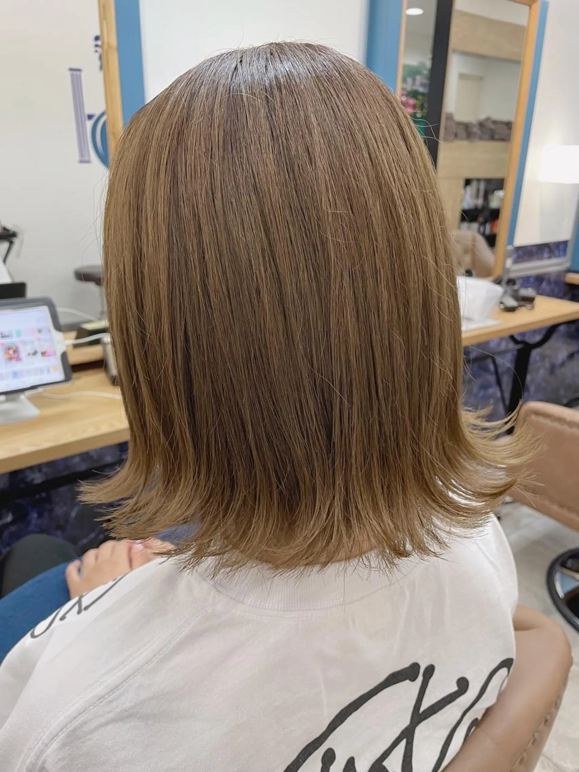 ミディアム カラー ヘアカラー トリートメント 🍒新家 さくら🍒のヘアスタイル