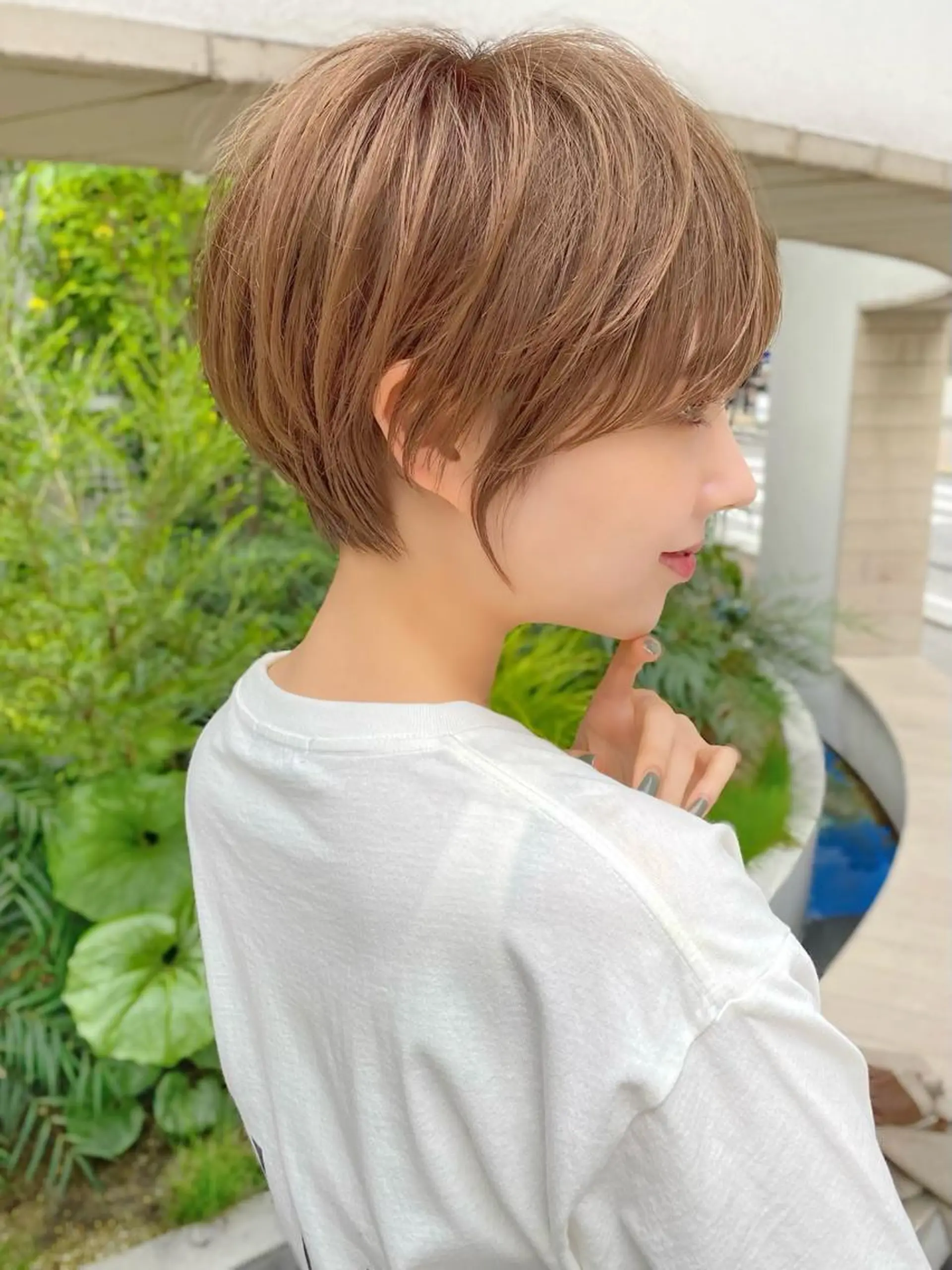 ショート カラー 切りっぱなしボブ ショートボブ ベージュカラー ブリーチ ケアブリーチ カット ヘアカラー トリートメント ショート、ボブの神✨ 峯朋也✂︎✨のヘアスタイル