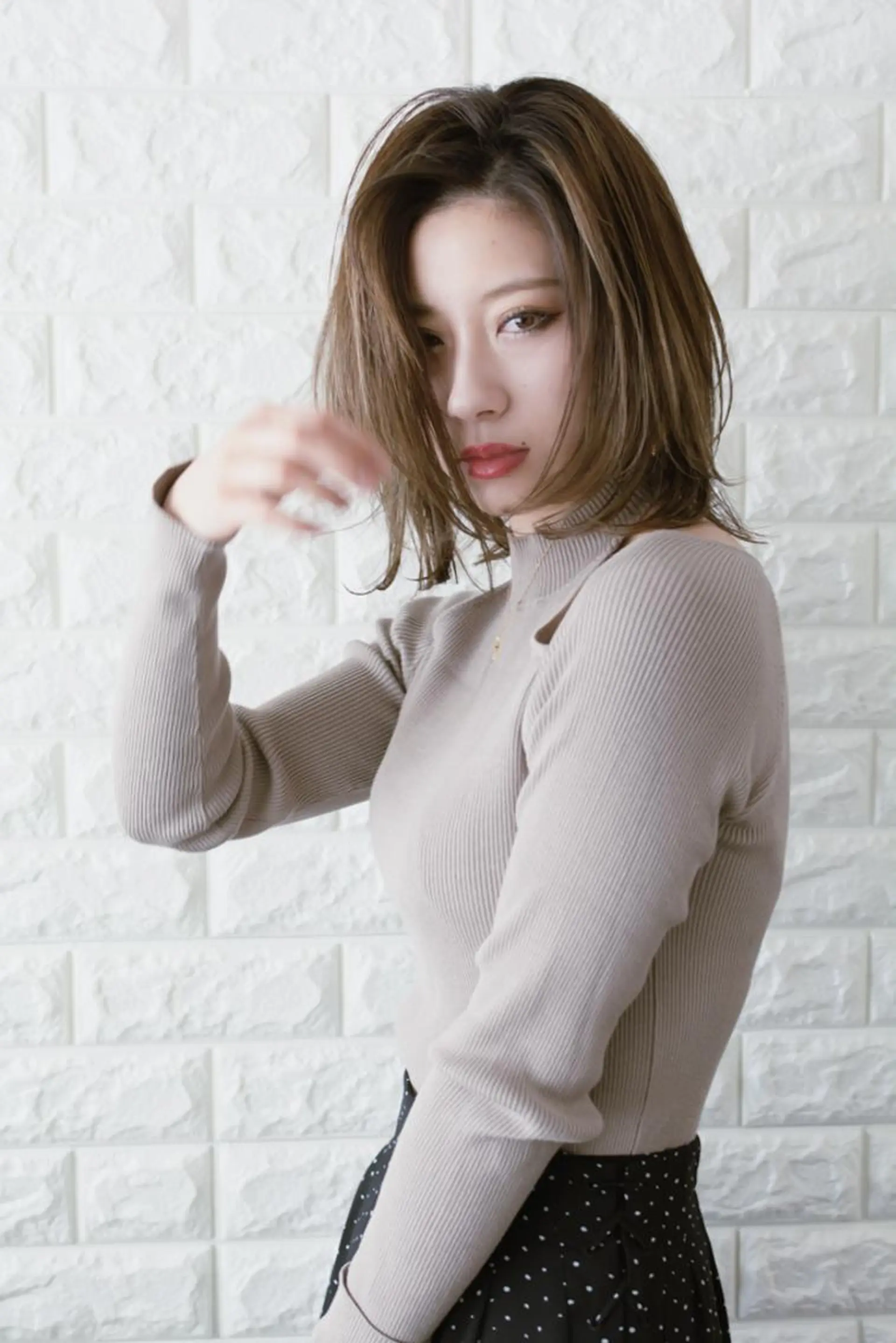 ミディアム カラー ショートボブ ベージュカラー ブルーカラー ブルージュ グレージュ 撮影モデル 斉藤 正敏のその他イメージ