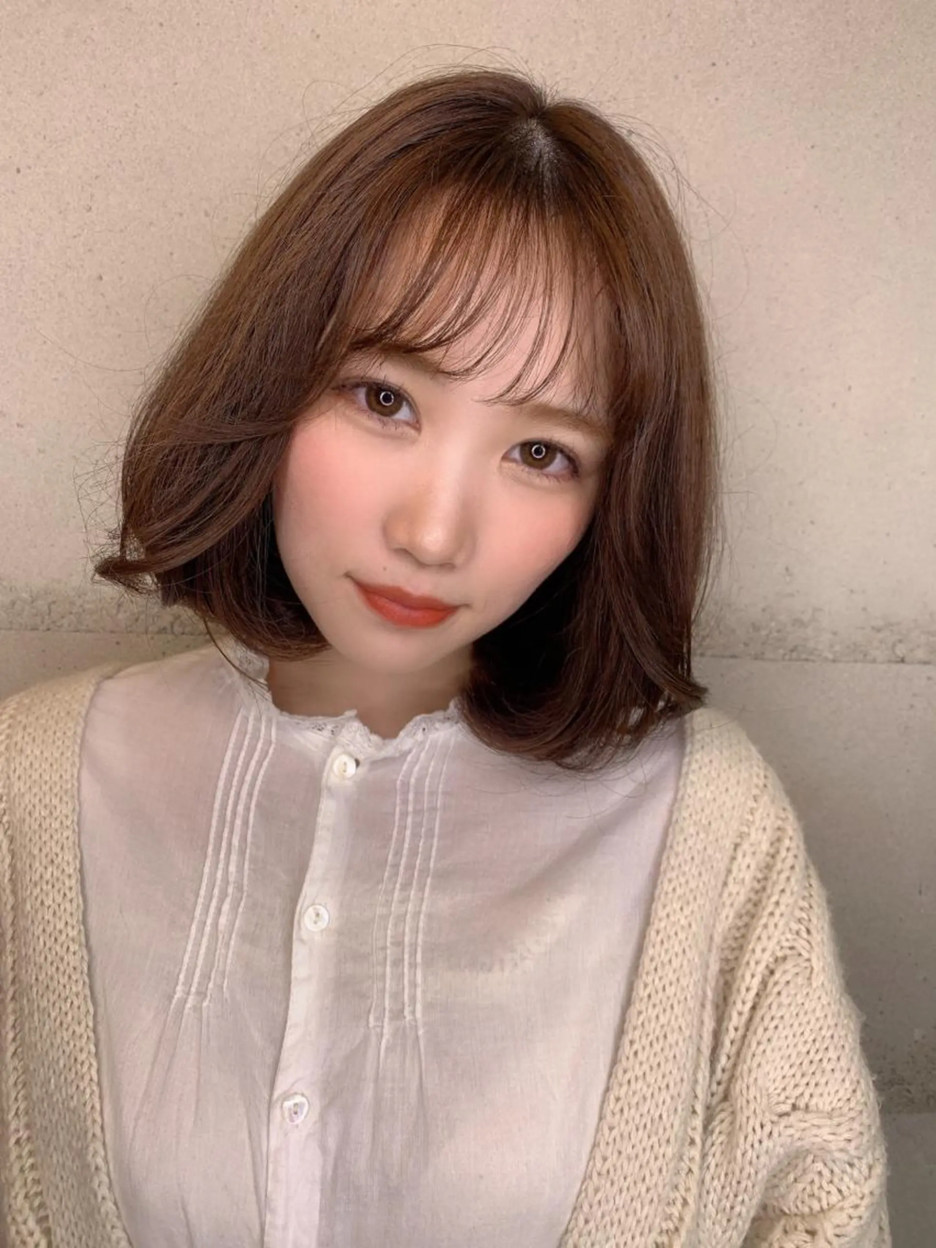 ショート カラー 透明感/オリーブ/ グレージュ/YUKAのヘアスタイル