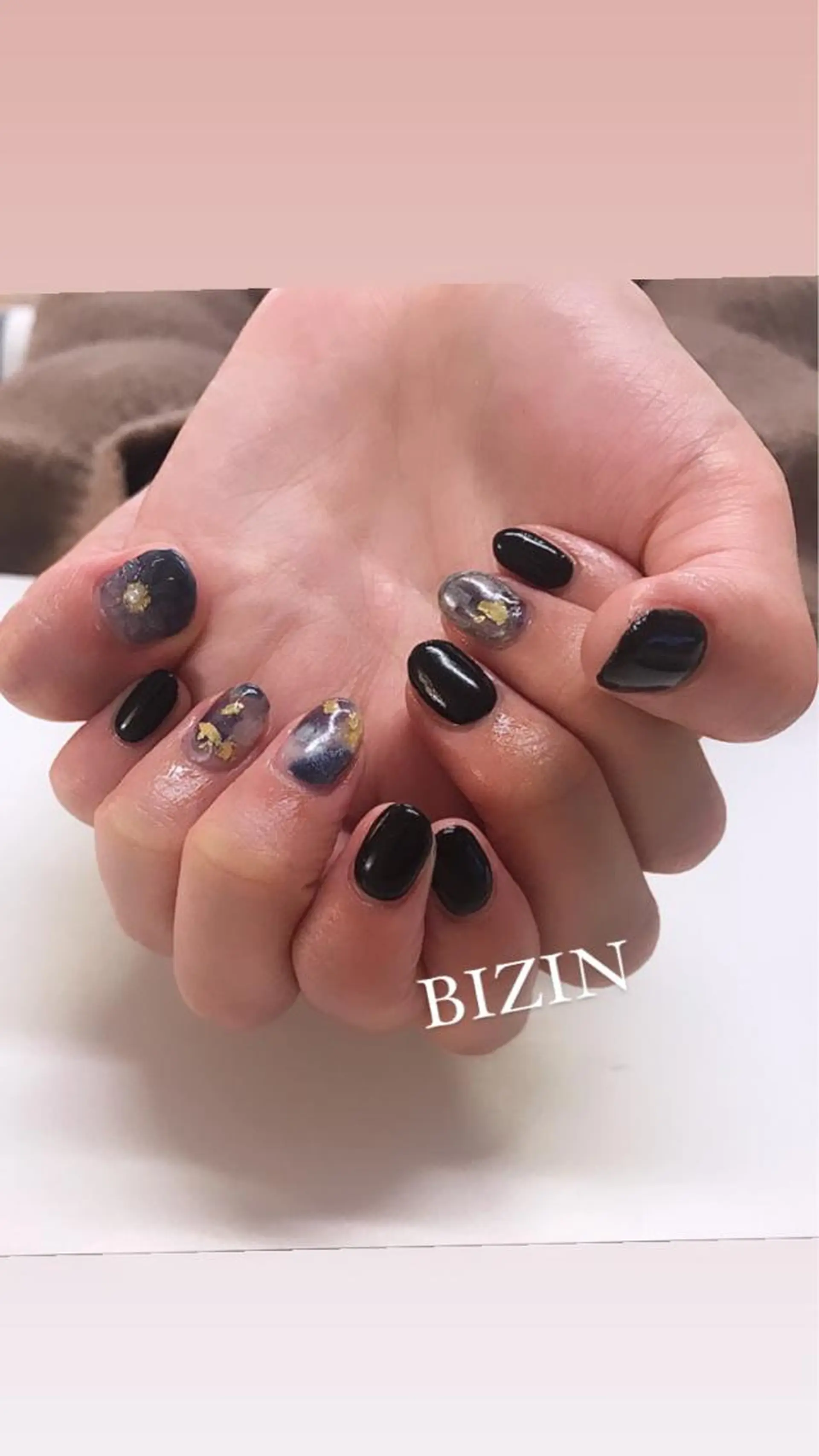 ネイル ストーンネイル 美尽  BIZIN所属・久々 もえみのネイルデザイン