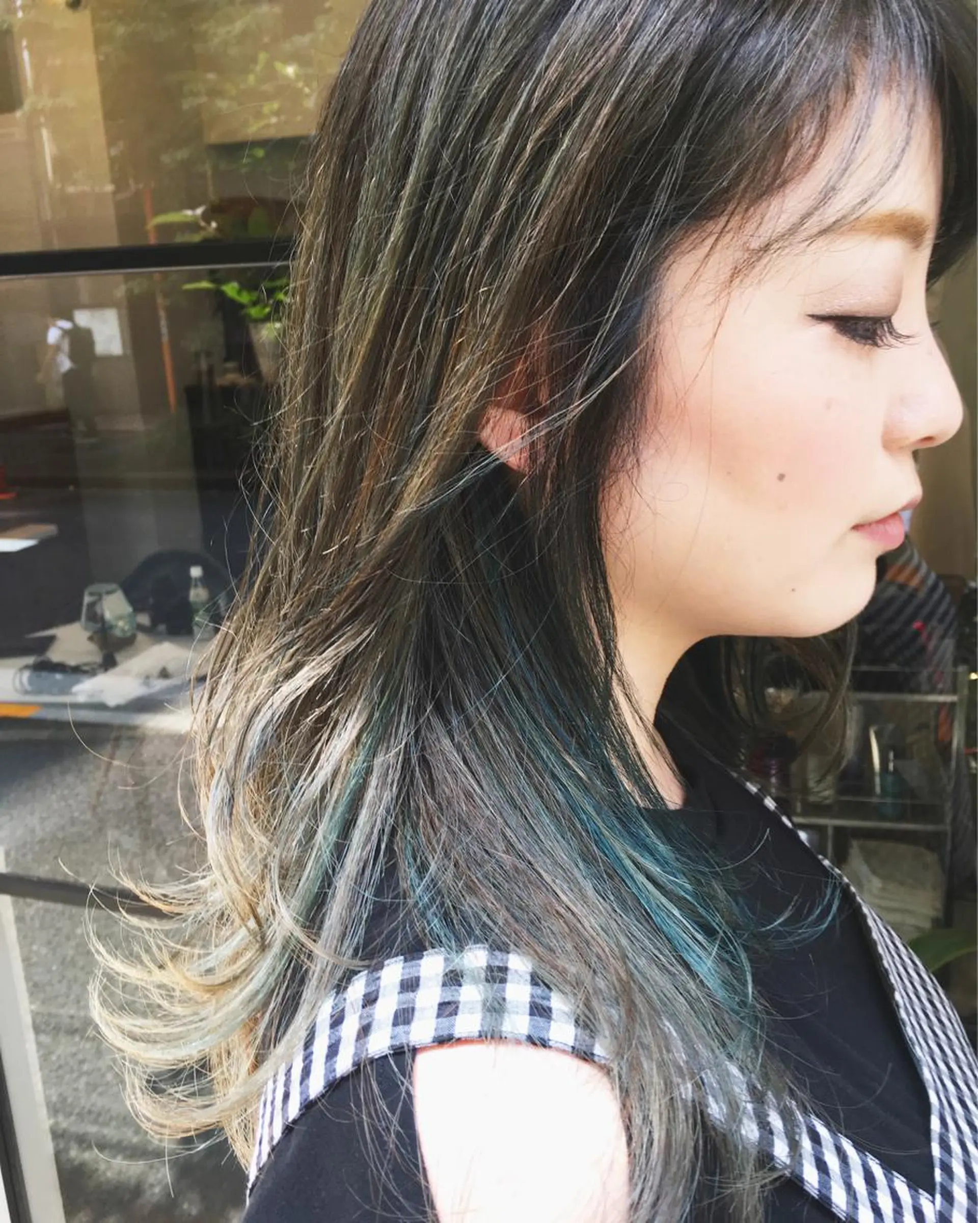 セミロング ヘアカラー 代表　土屋ヒロユキ ショートカットのヘアスタイル