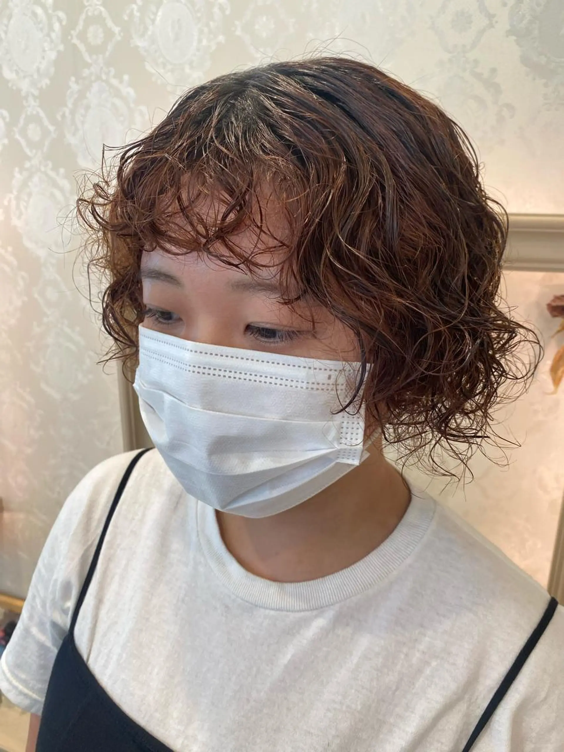 ショート パーマ 艶カラー🌸アレンジ 🌹Sally🕊️のヘアスタイル