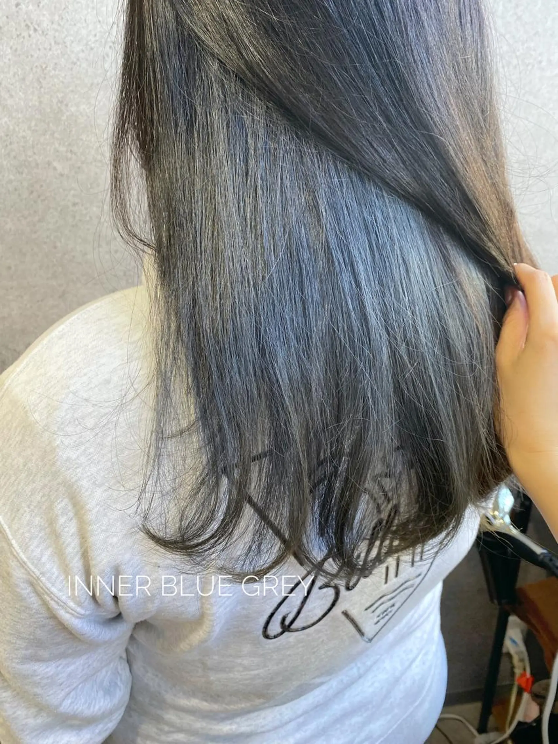 セミロング clomus所属・YUKA 🍒ツヤ髪改善のヘアスタイル