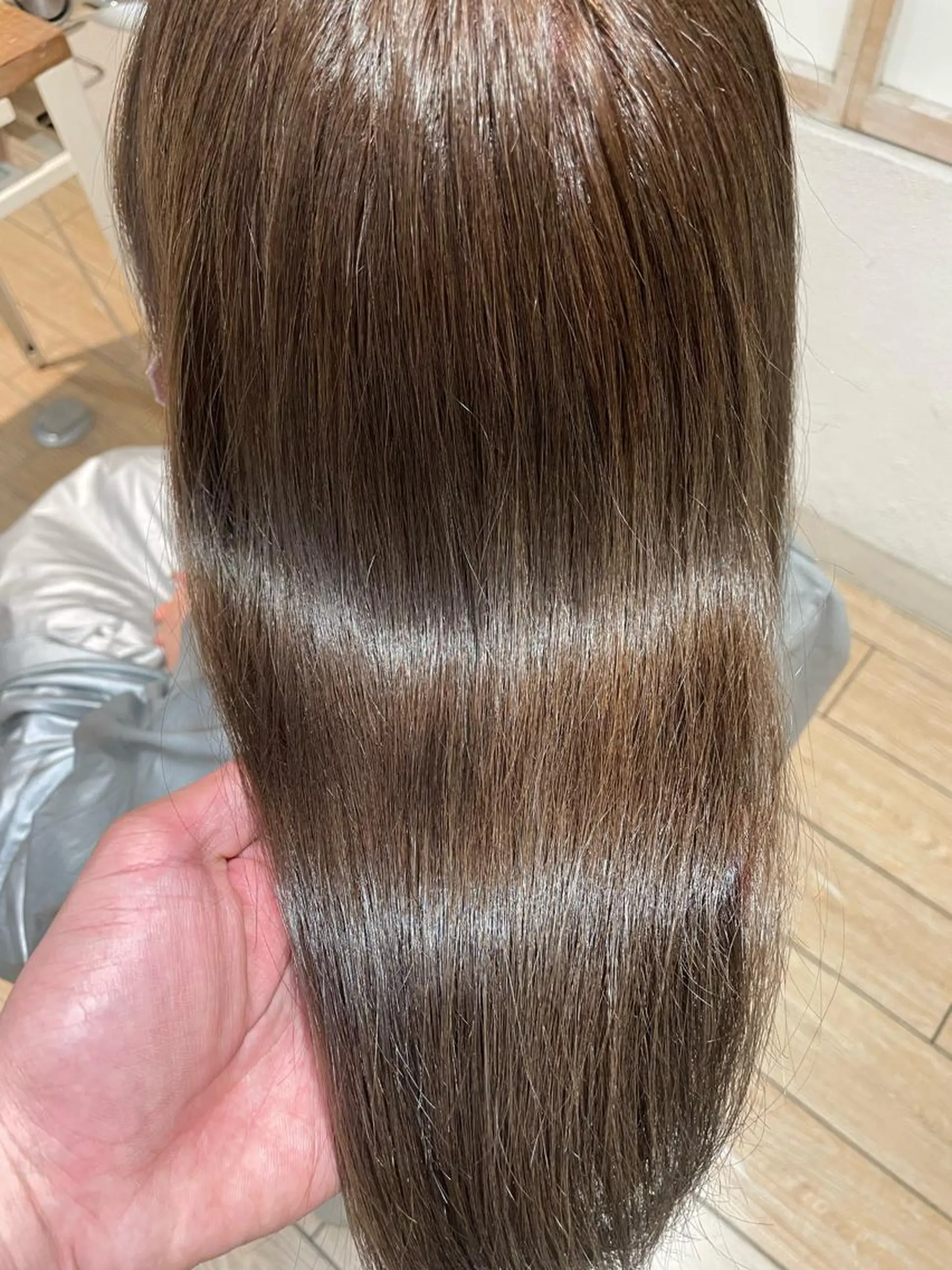 ミディアム カラー afloatkobe所属・美髪/髪質改善 川口凌弥のヘアスタイル