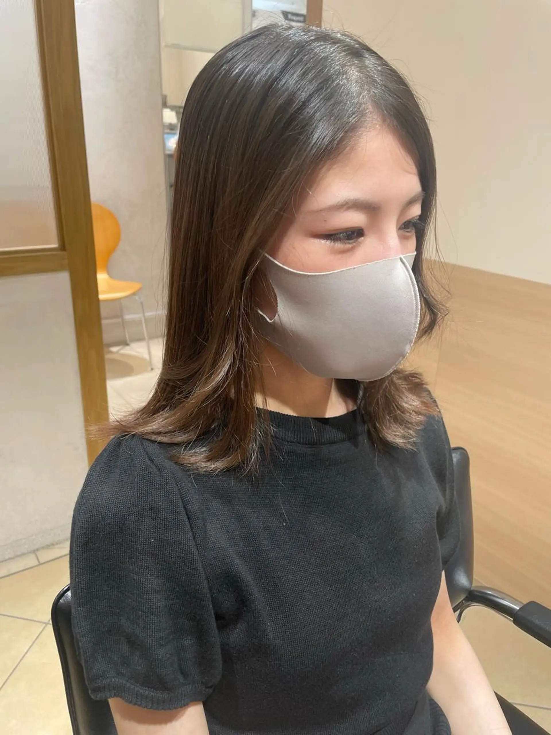 セミロング ケアカラー ピンクブラウン 外ハネヘア カット GO TODAY SHAiRE SALON所属・天野 瑠真のヘアスタイル