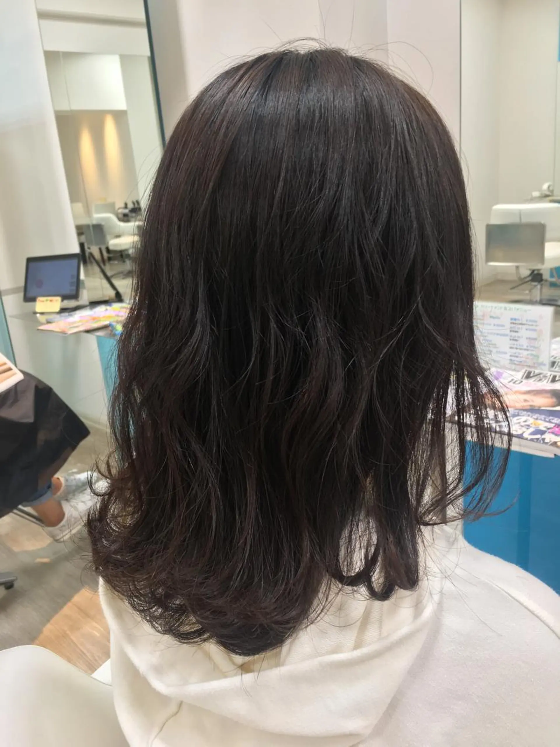 ミディアム パーマ NATSUKI💟 EARTH二俣川のヘアスタイル