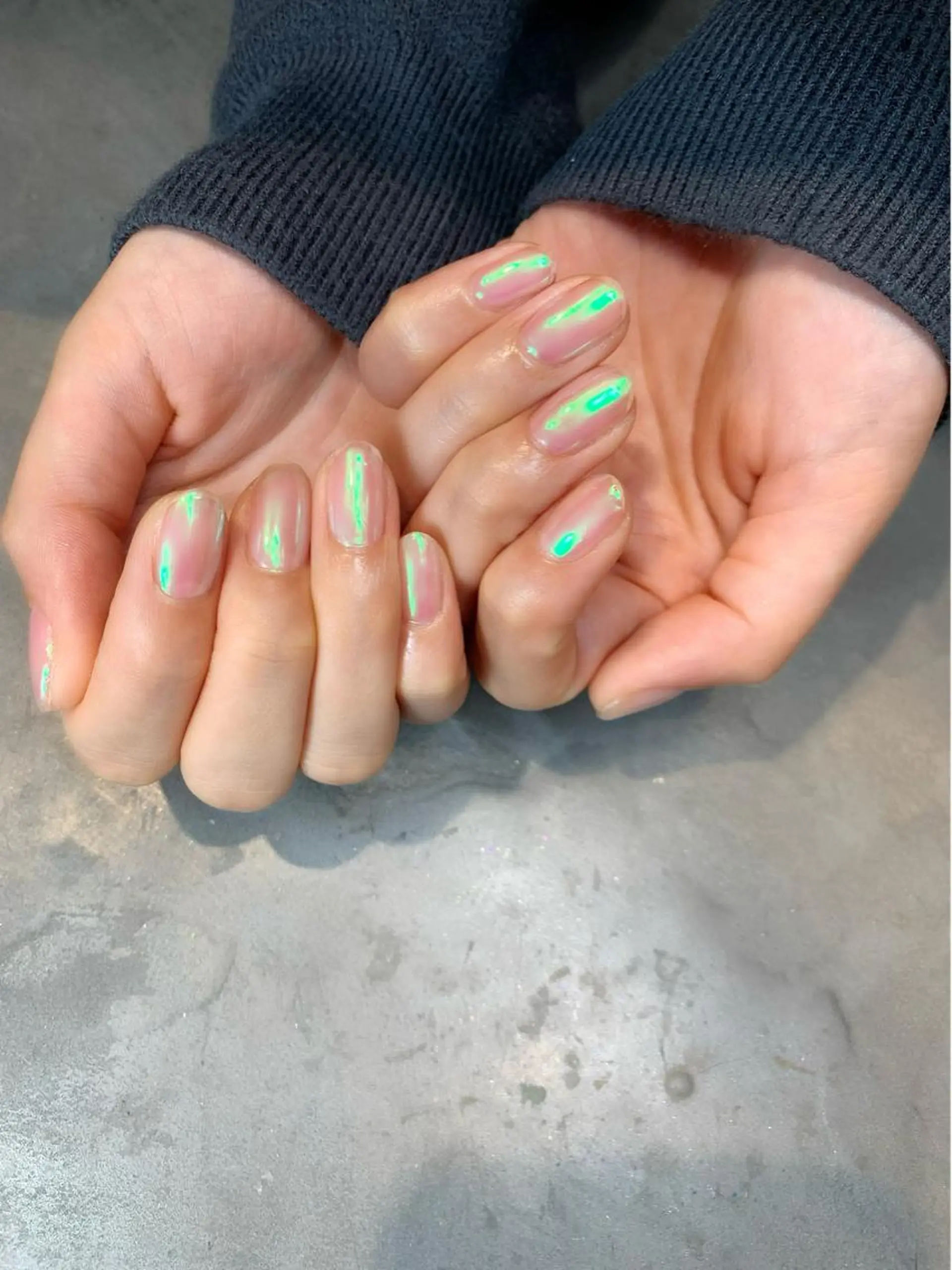 ネイル アトリエ・マリス所属・福与 美幸のネイルデザイン