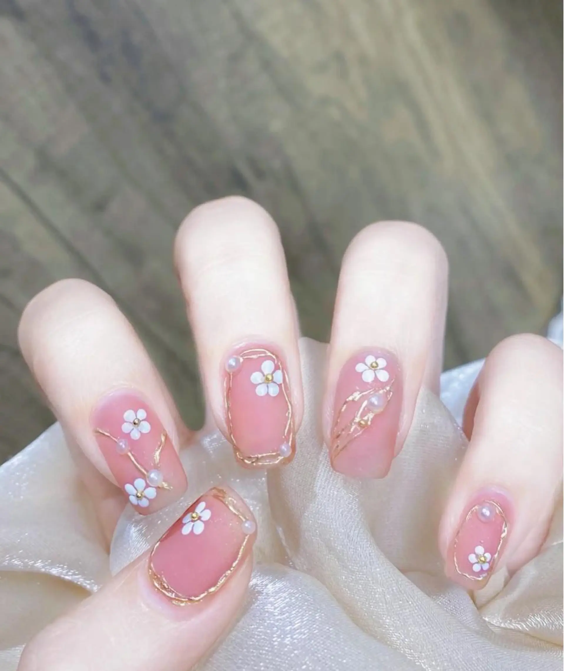 ネイル u1salon所属・ゆい ユイのネイルデザイン