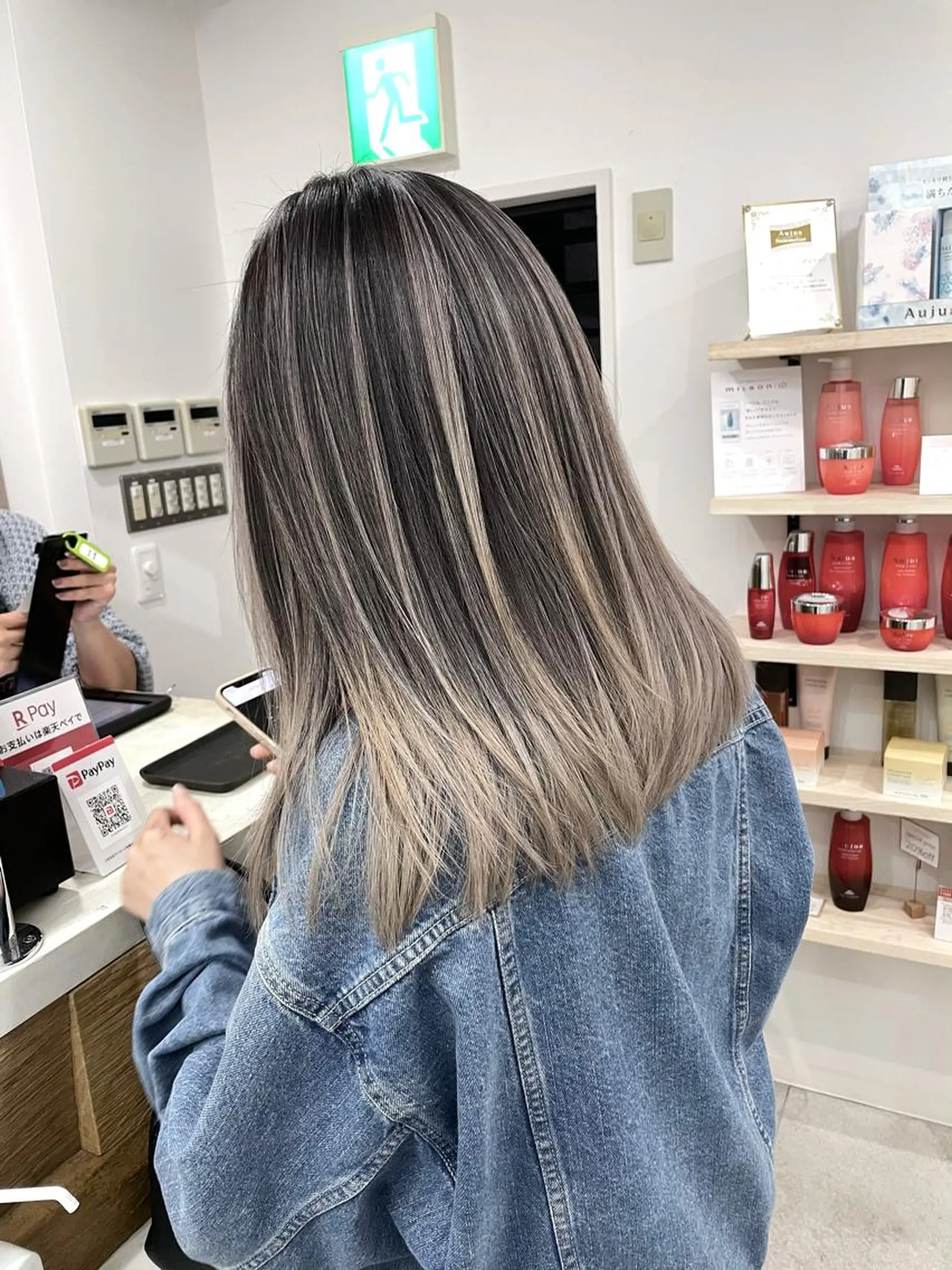 ミディアム gisele所属・小山 一之のヘアスタイル