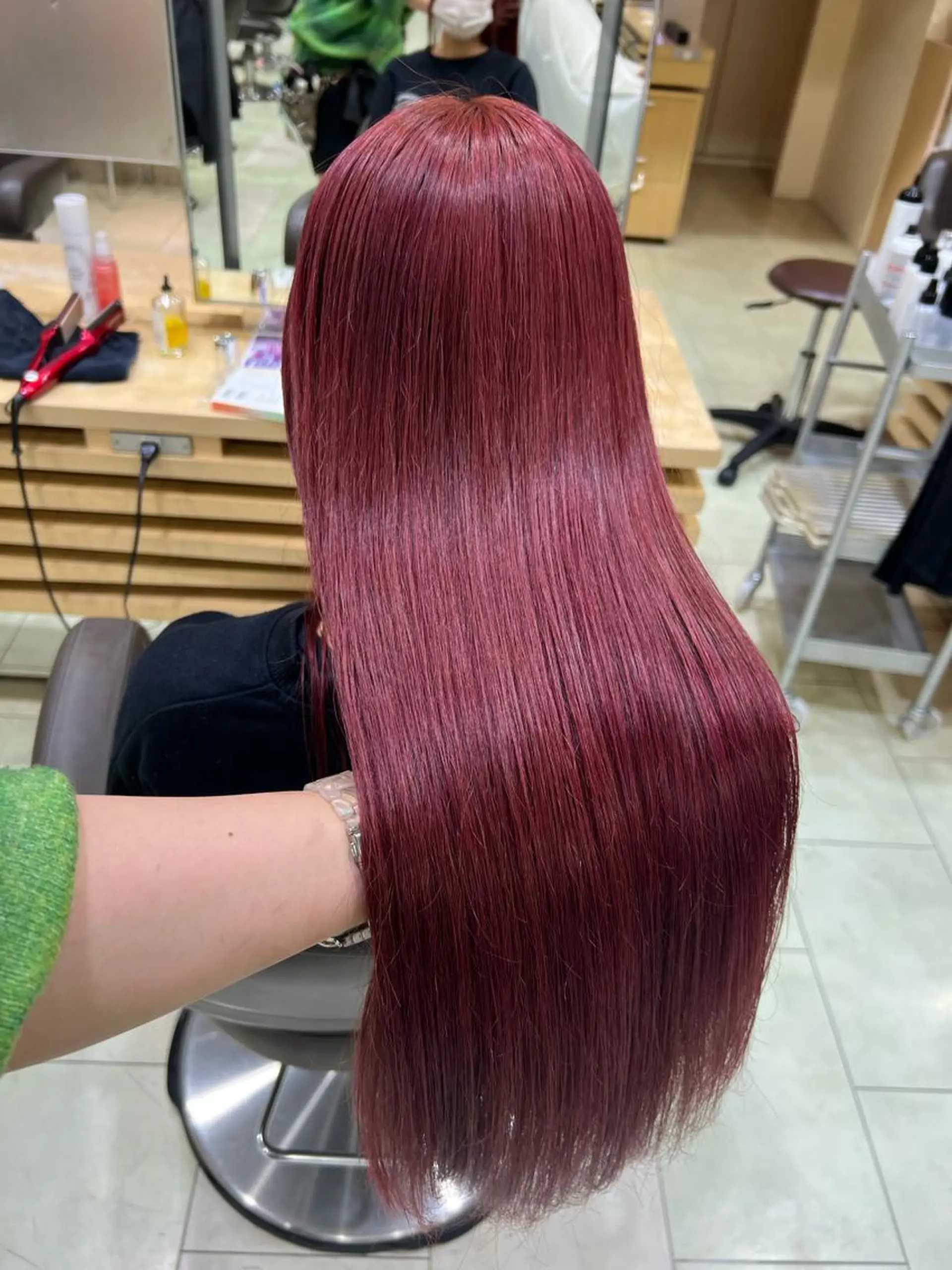 セミロング 暖色ｶﾗｰ/ﾚｲﾔｰ ｶｯﾄ/Yunaのヘアスタイル