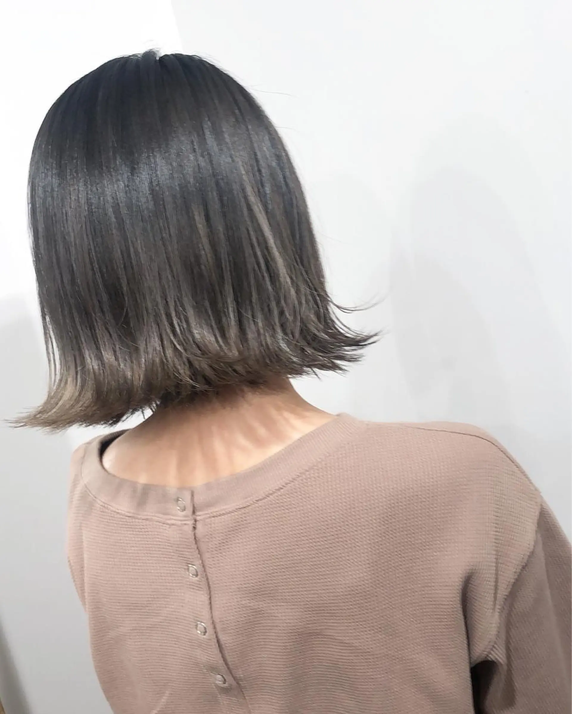 ショート カラー タカハシ ユウキのヘアスタイル