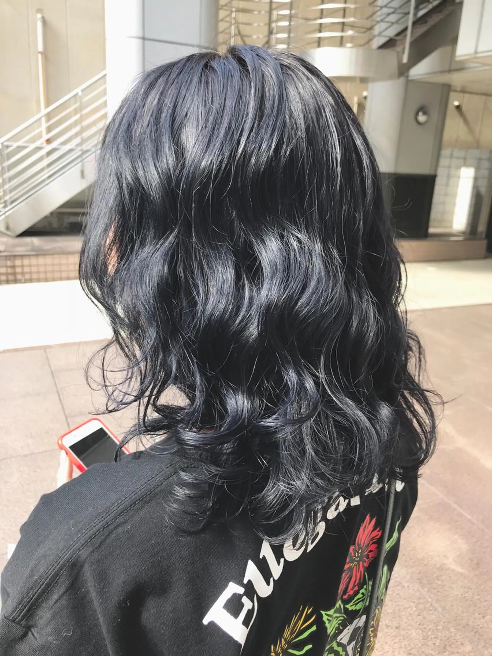 ロング カラー カット ヘアカラー トリートメント オーストヘアー ミコ所属・岩谷/ブリーチ 🫧透明感カラーのヘアスタイル